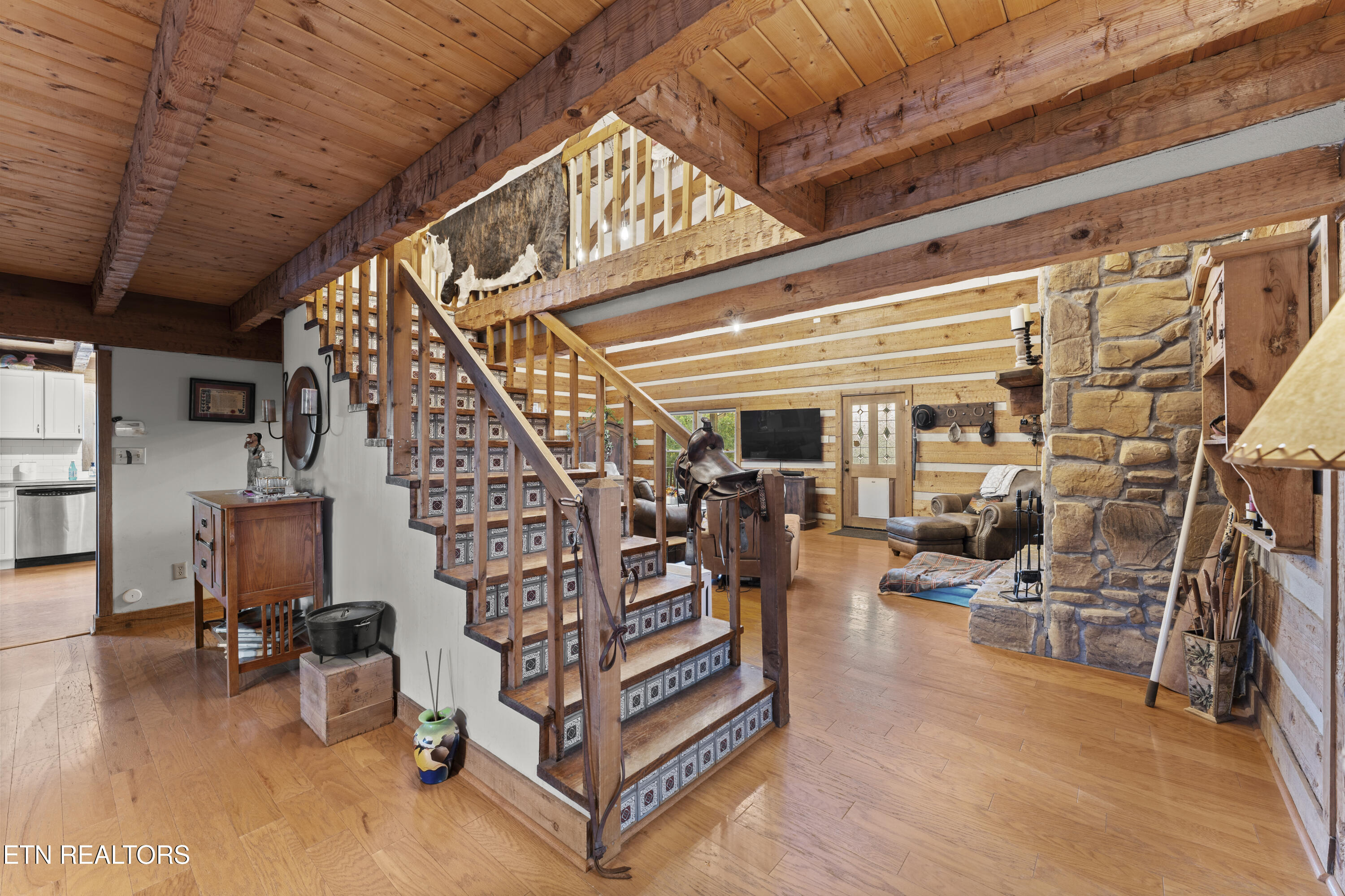 Knoxville, Tennessee, 37922, United States, 4 Bedrooms Bedrooms, ,4 BathroomsBathrooms,Residential,For Sale,1977894