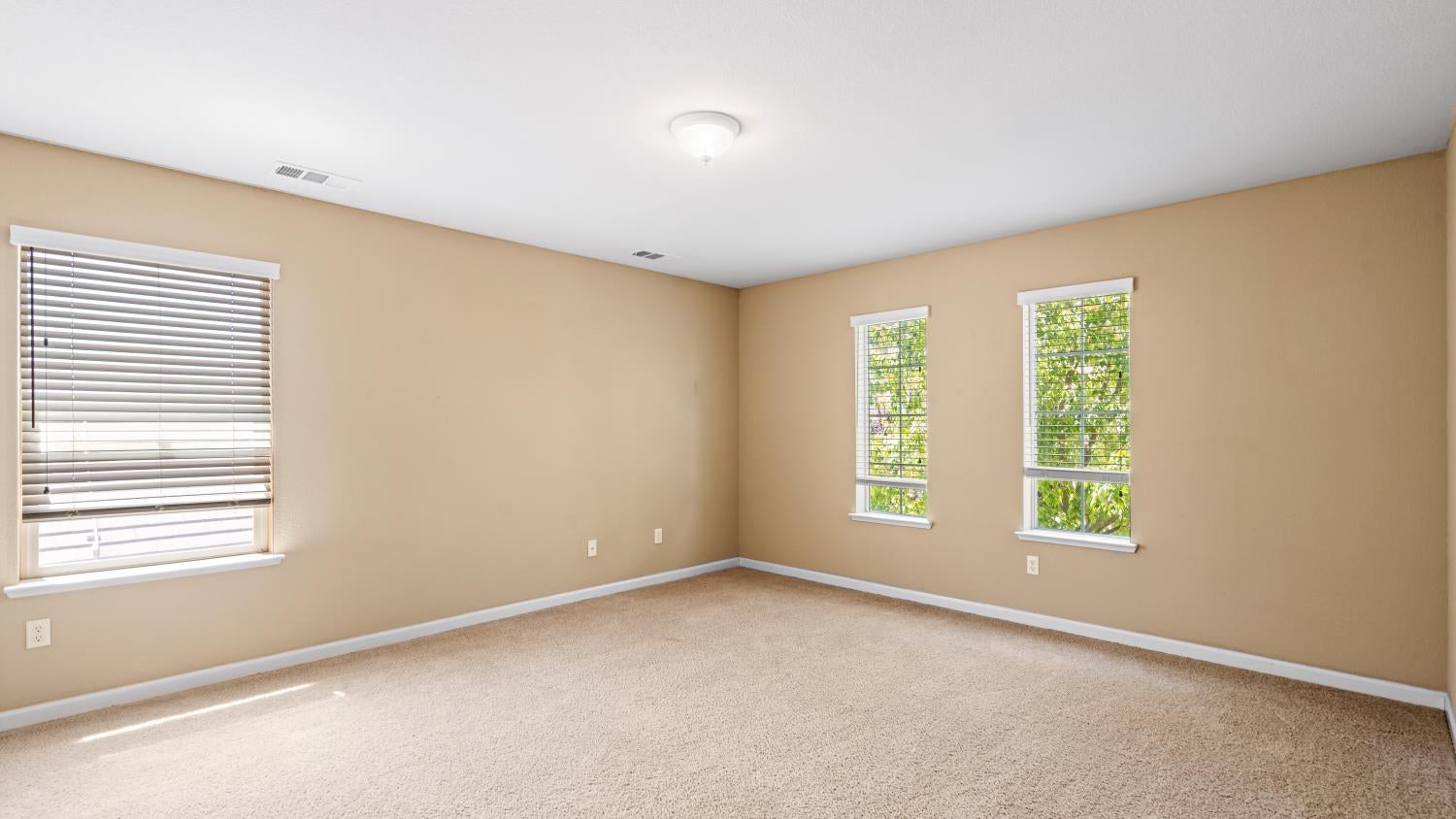 Sacramento, California, 95835, United States, 3 Bedrooms Bedrooms, ,3 BathroomsBathrooms,Residential,For Sale,1898303