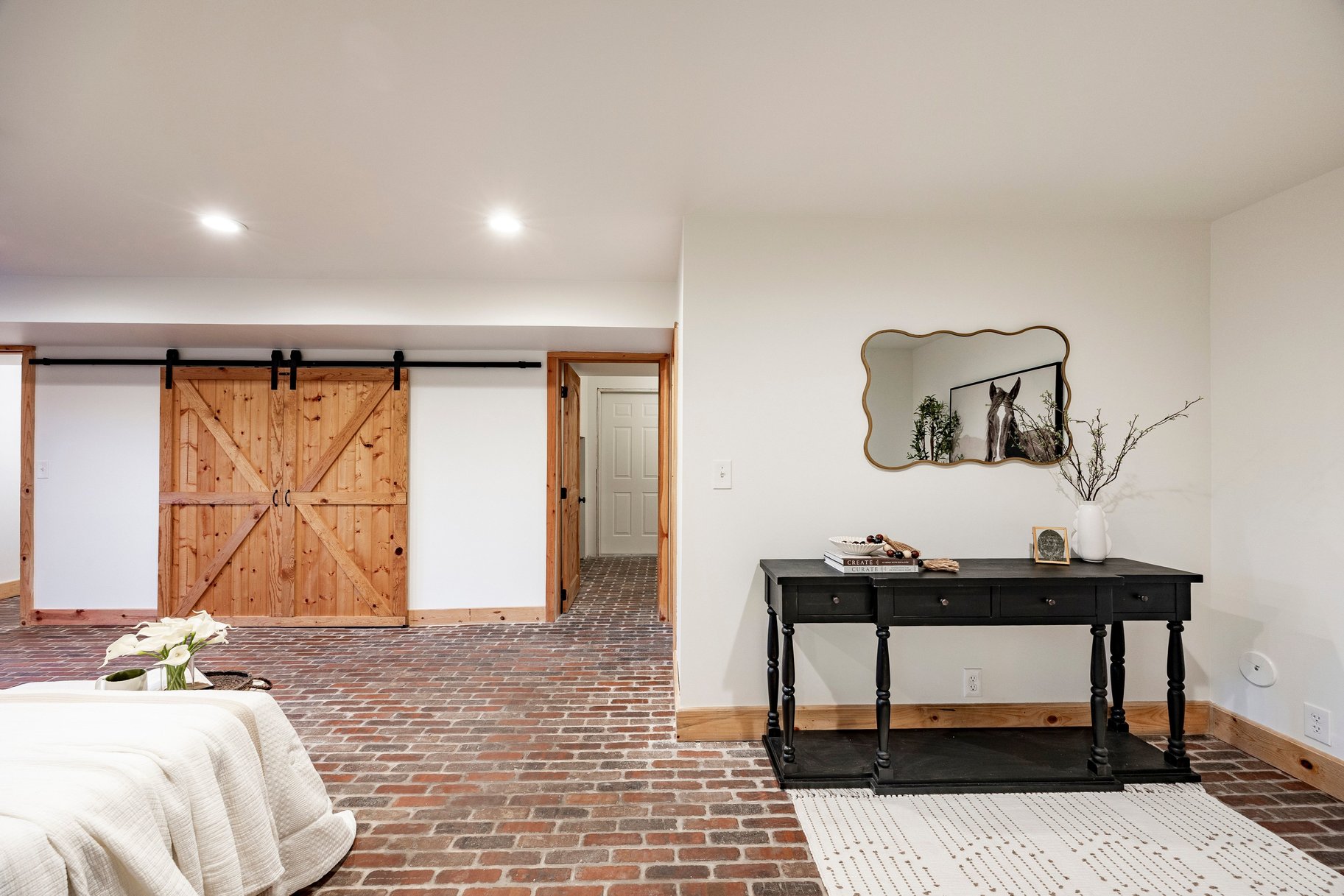  Refined Mountain Home on 1.27 Acres Near Snowbasin - 物件實景