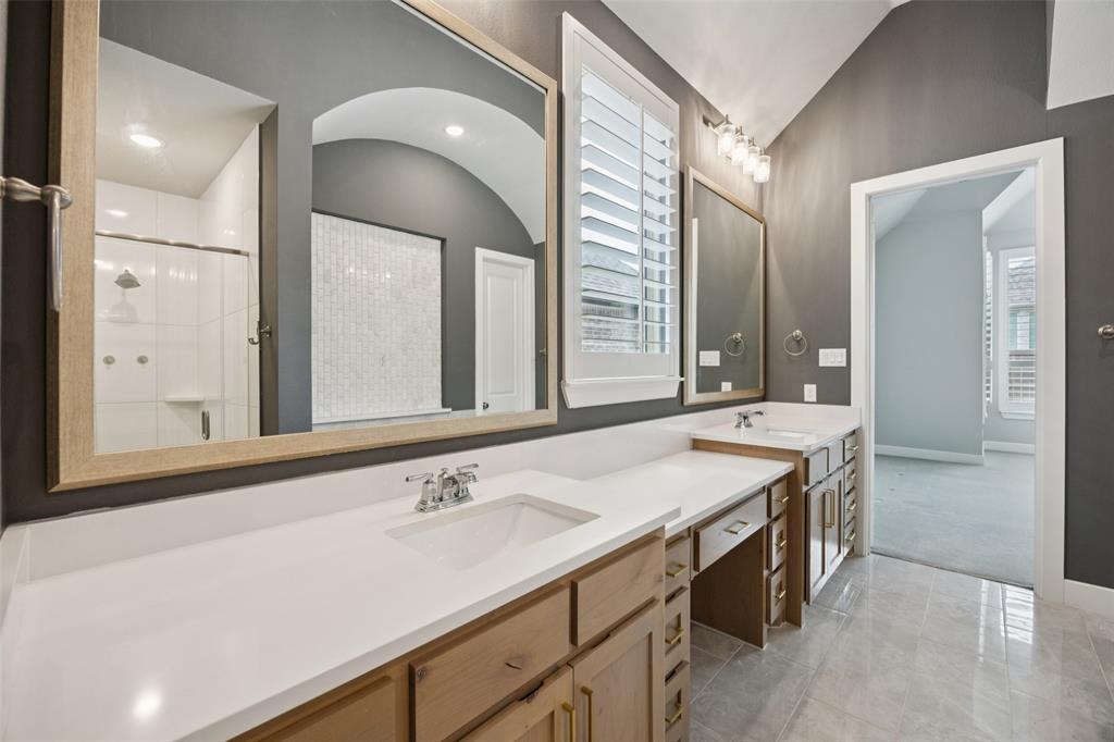 Rockwall, Texas, 75087, United States, 4 Bedrooms Bedrooms, ,4 BathroomsBathrooms,Residential,For Sale,1918235