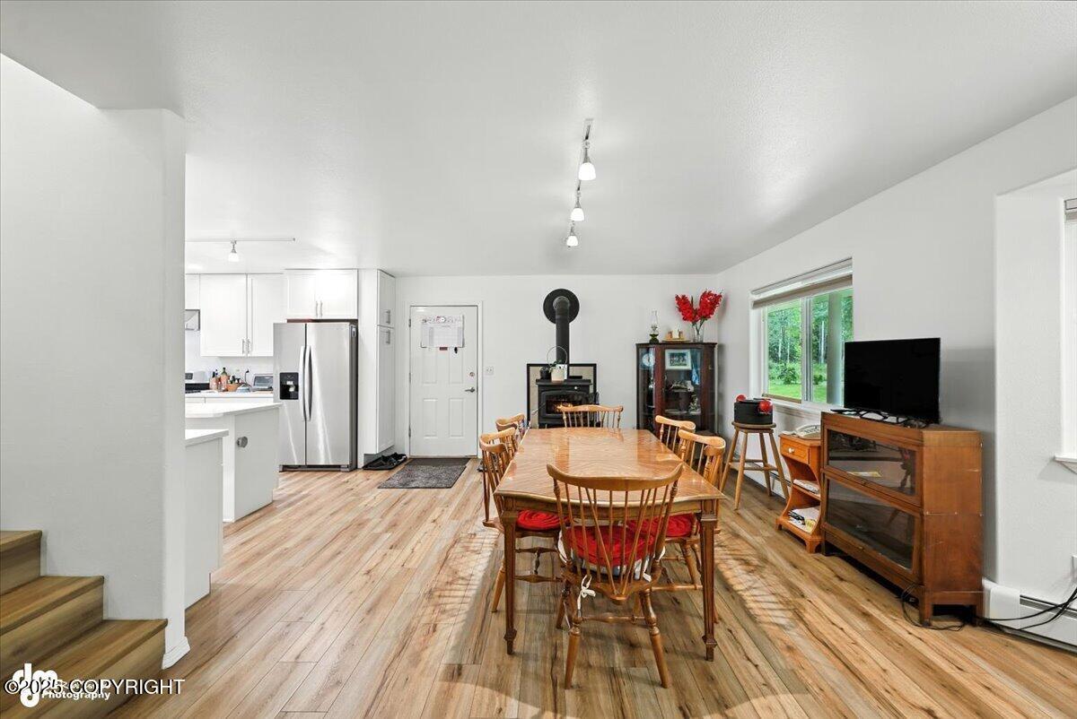 Wasilla, Alaska, 99654, United States, 5 Bedrooms Bedrooms, ,4 BathroomsBathrooms,Residential,For Sale,1974531