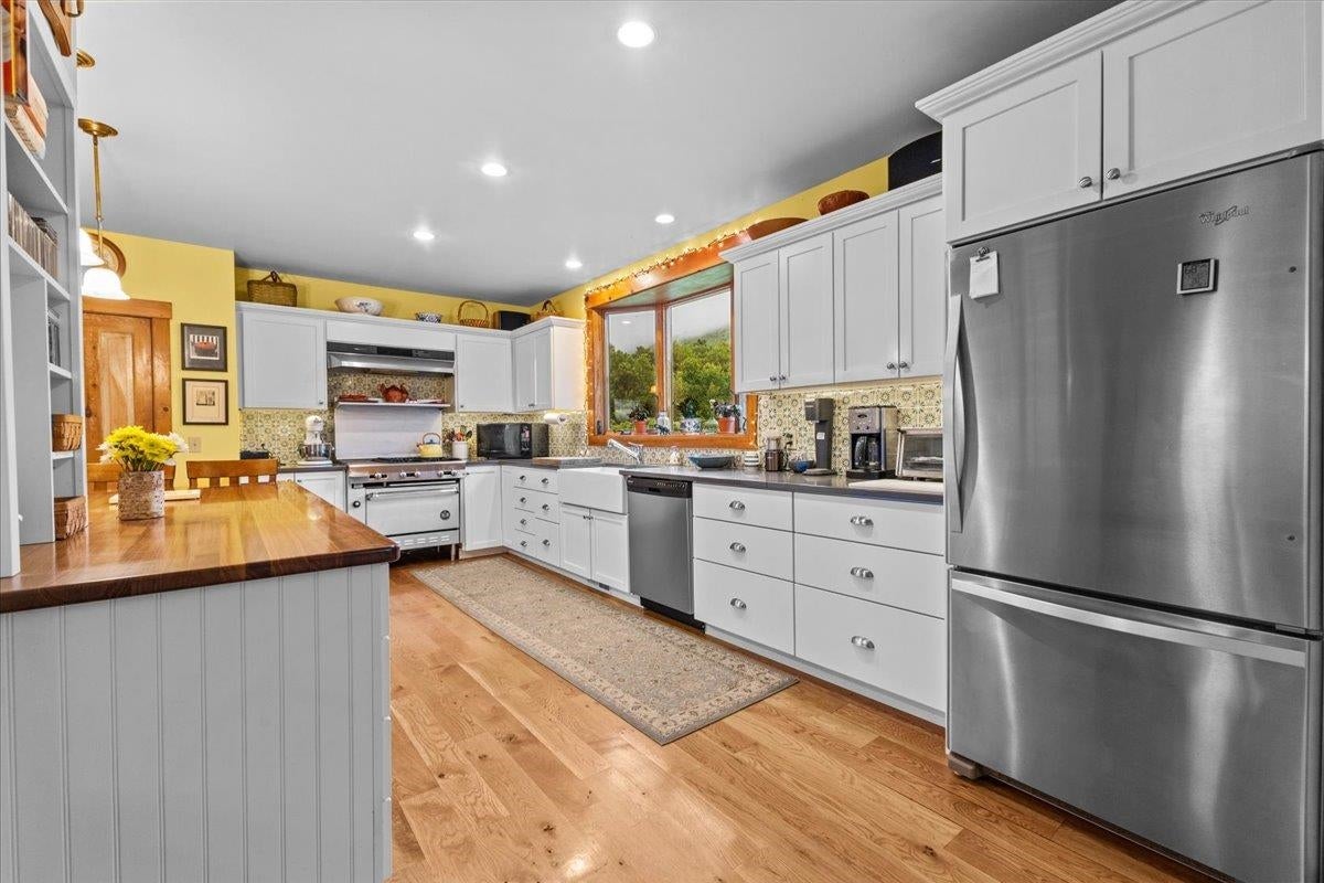 Elmore, Vermont, 05661, United States, 4 Bedrooms Bedrooms, ,1 BathroomBathrooms,Residential,For Sale,1885713