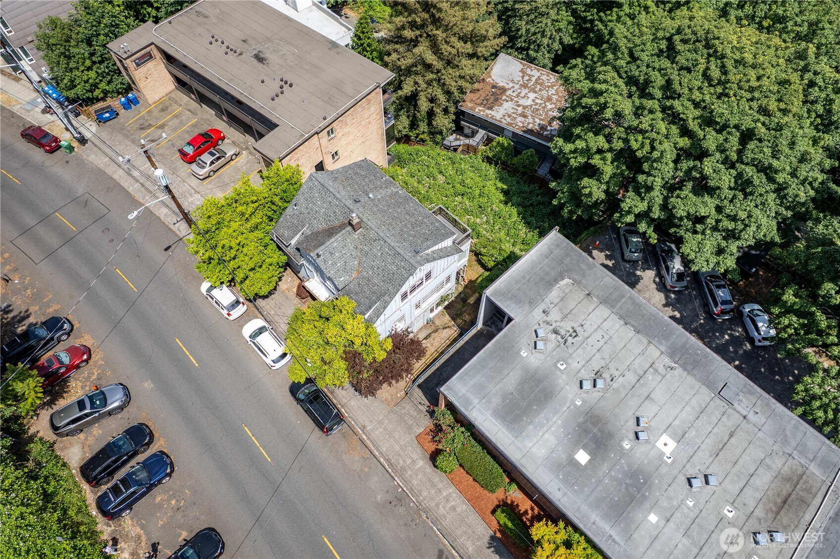 Seattle, Washington, 98105, United States, ,Residential,For Sale,1896313