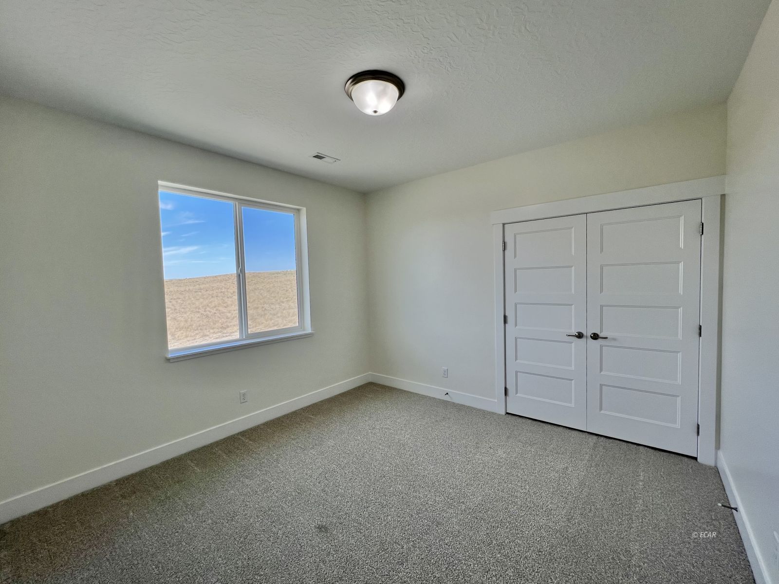 Elko, Nevada, 89801, United States, 4 Bedrooms Bedrooms, ,3 BathroomsBathrooms,Residential,For Sale,1699971