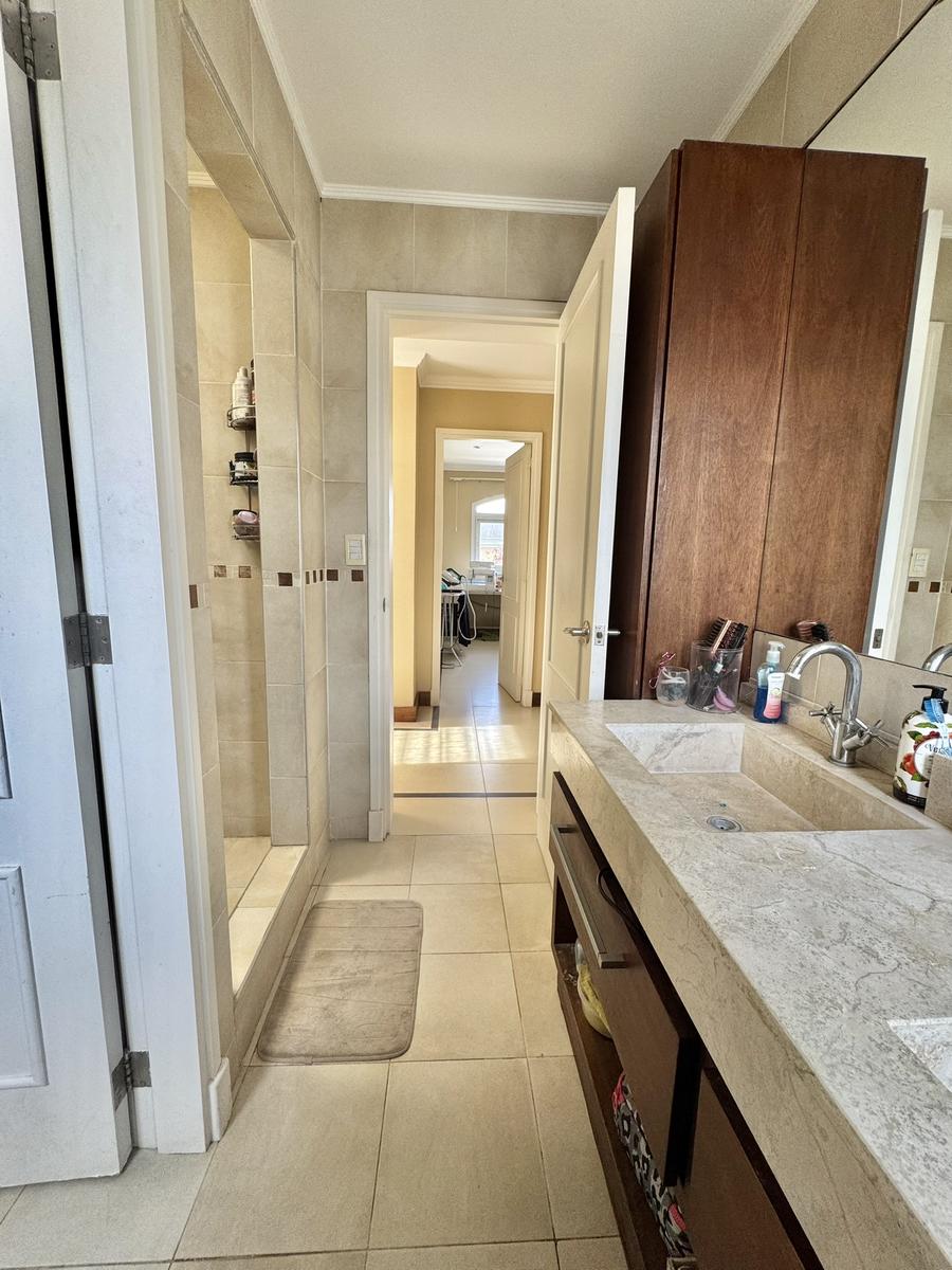 Godoy Cruz, AR-M, AR, 5 Bedrooms Bedrooms, ,4 BathroomsBathrooms,Residential,For Sale,1961859