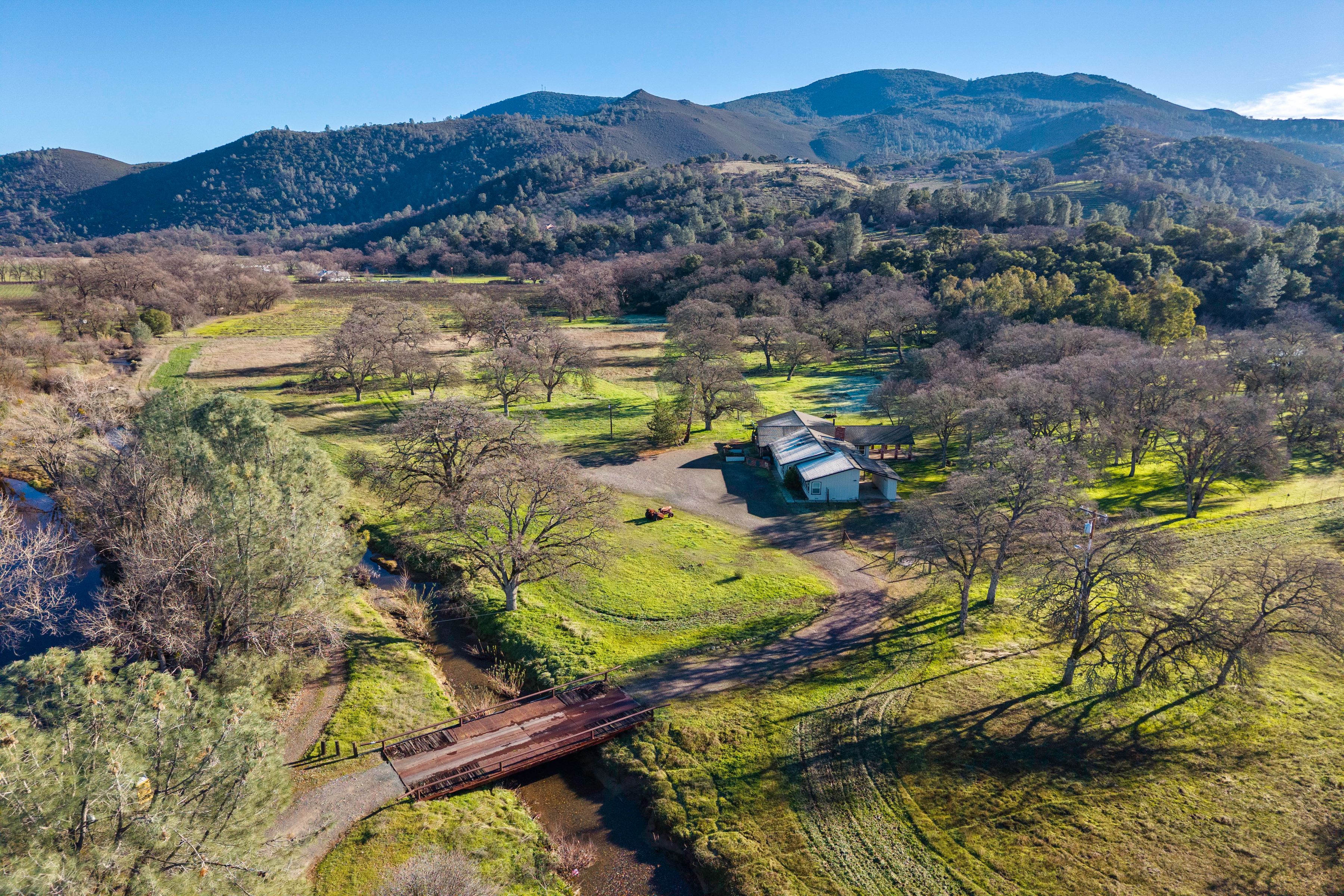  4962 Gaddy Lane - 物件實景