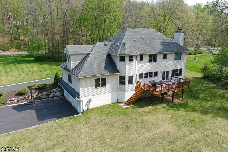 Andover Twp., New Jersey, 07821, United States, 4 Bedrooms Bedrooms, ,3 BathroomsBathrooms,Residential,For Sale,1793413