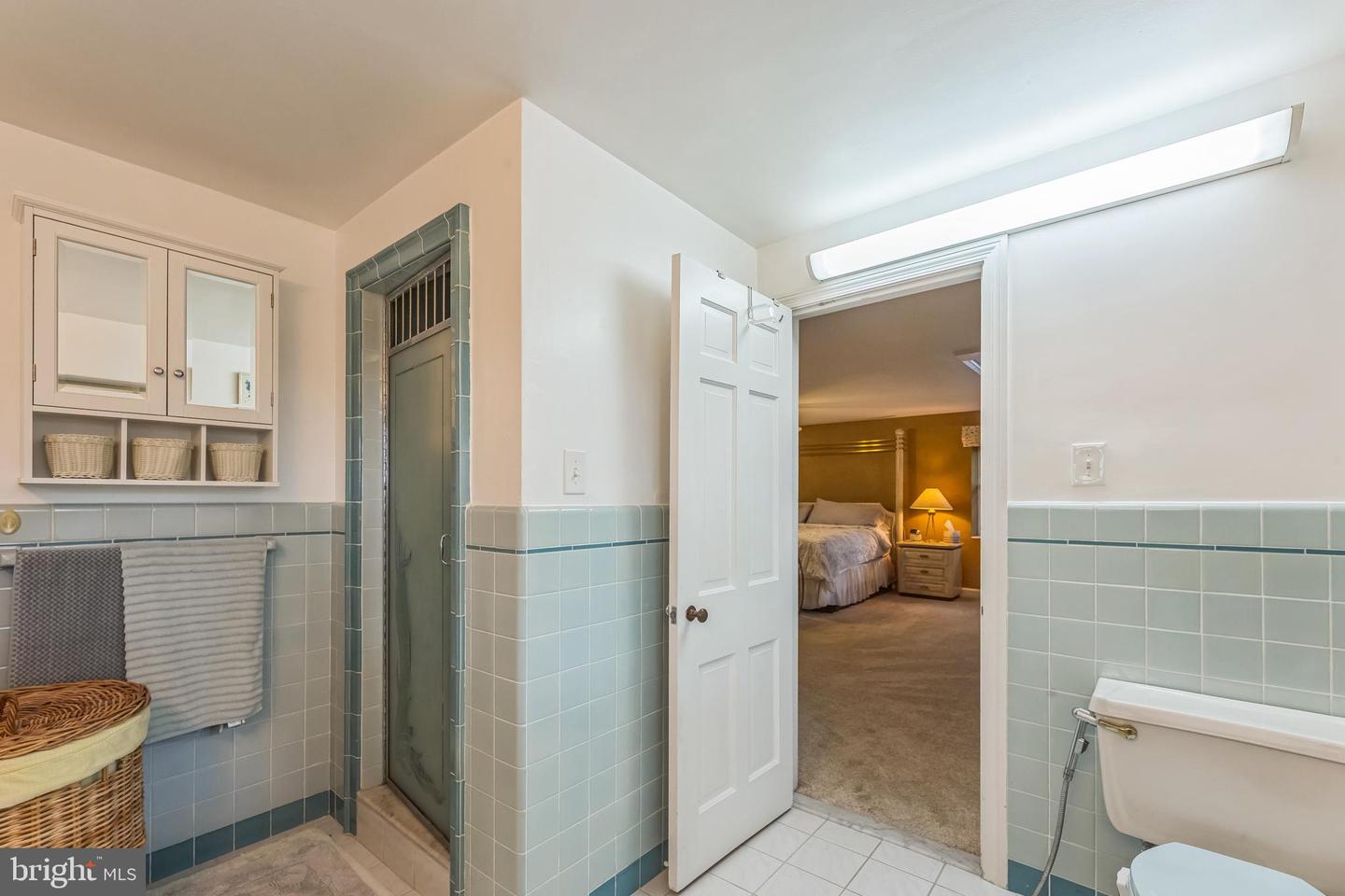 Drexel Hill, Pennsylvania, 19026, United States, 5 Bedrooms Bedrooms, ,6 BathroomsBathrooms,Residential,For Sale,1934182