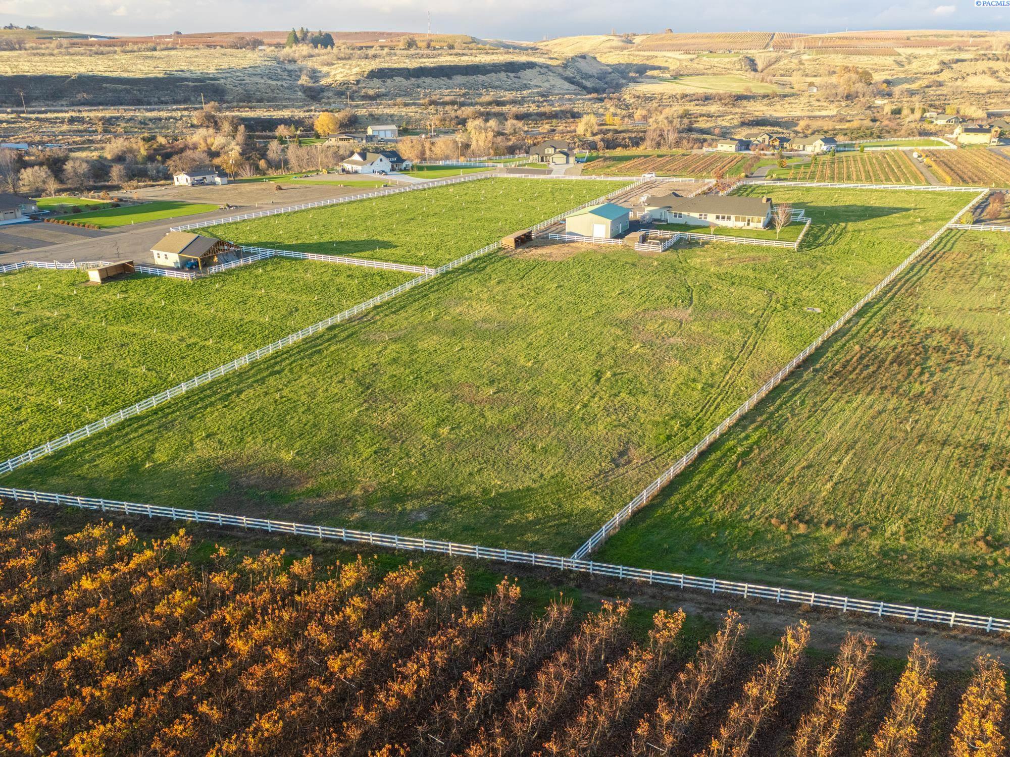 Prosser, Washington, 99350, United States, 3 Bedrooms Bedrooms, ,1 BathroomBathrooms,Residential,For Sale,1998379