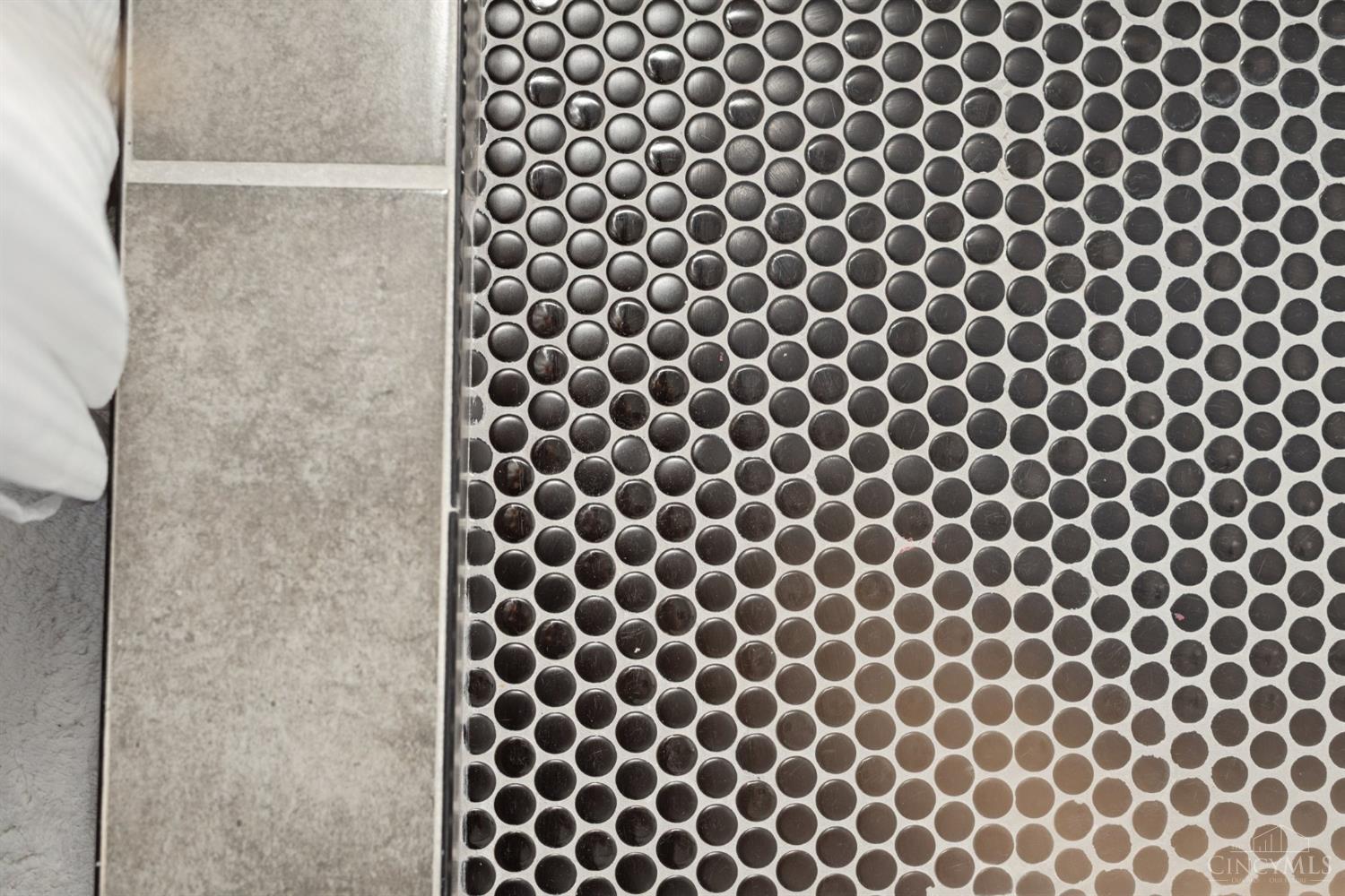 Cincinnati, Ohio, 45227, United States, 5 Bedrooms Bedrooms, ,3 BathroomsBathrooms,Residential,For Sale,1939173