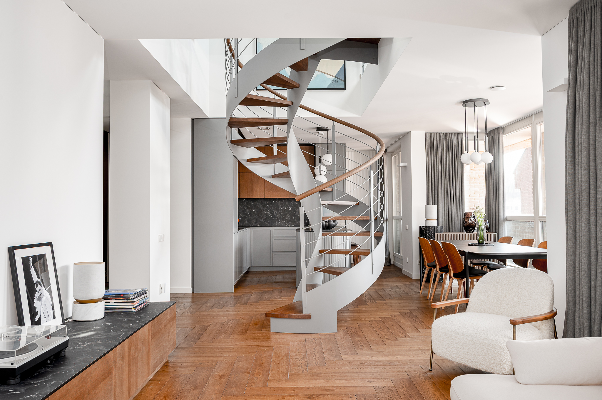  Penthouse on the Užupis riverside with an exclusive interior - 物件實景