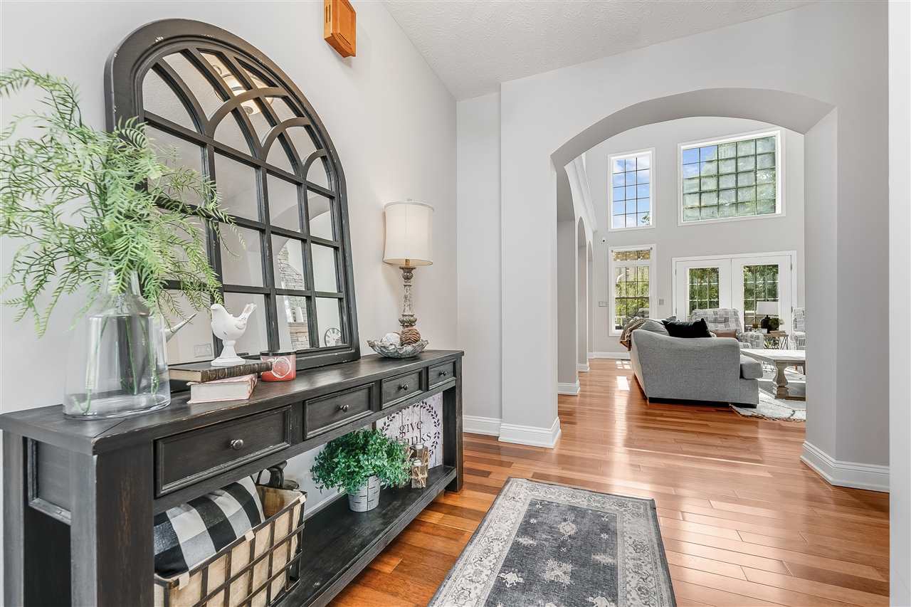 Richmond, Indiana, 47374, United States, 4 Bedrooms Bedrooms, ,4 BathroomsBathrooms,Residential,For Sale,1956256