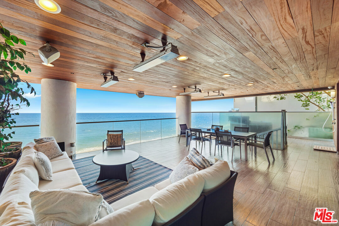 Malibu, California, 90265, United States, 3 Bedrooms Bedrooms, ,4 BathroomsBathrooms,Residential,For Sale,1722107