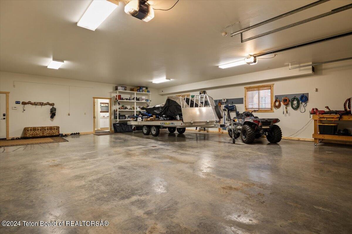 501 KEYSTONE Trail, Etna, Wyoming, 83118, United States, 5 Bedrooms Bedrooms, ,4 BathroomsBathrooms,Residential,For Sale,501 KEYSTONE Trail,1517312