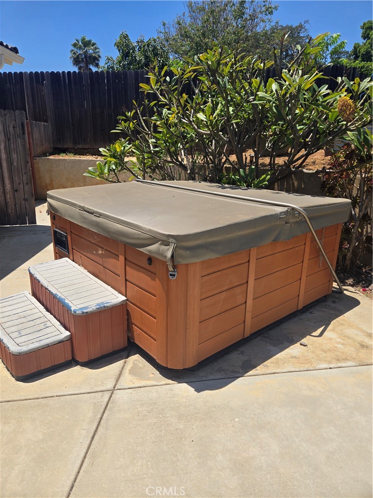 Escondido, California, 92025, United States, 3 Bedrooms Bedrooms, ,2 BathroomsBathrooms,Residential,For Sale,1825178