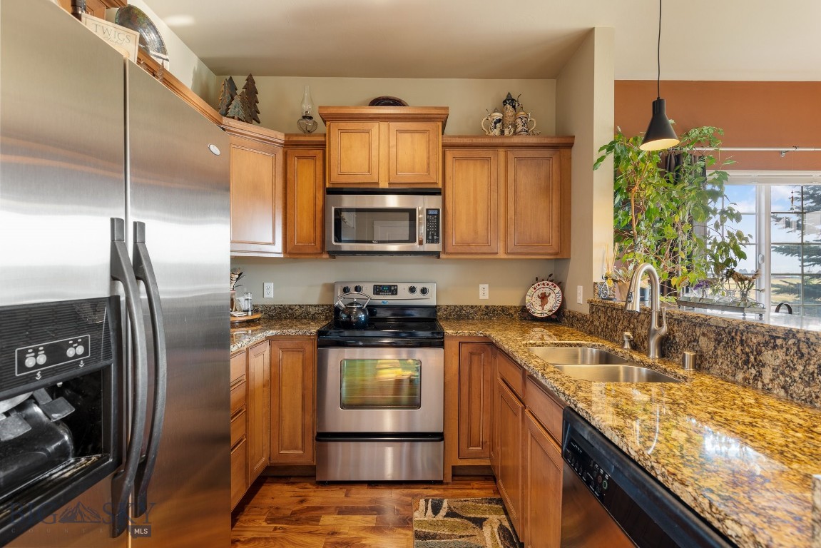 Bozeman, Montana, 59718, United States, 3 Bedrooms Bedrooms, ,3 BathroomsBathrooms,Residential,For Sale,1939094