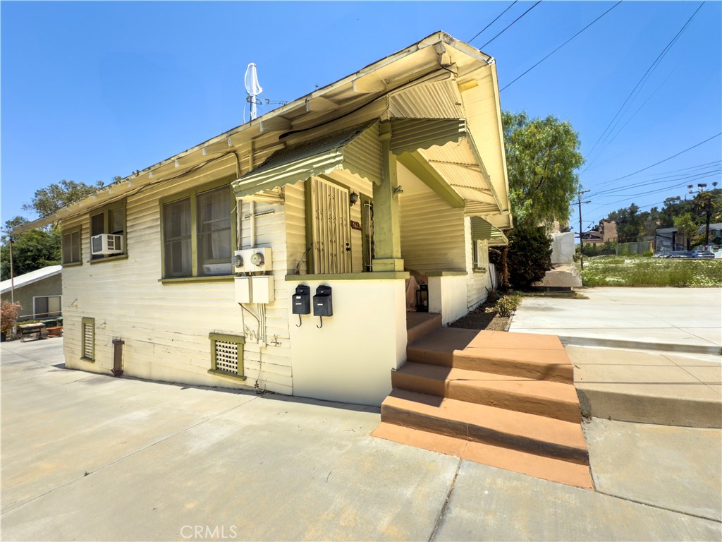 Los Angeles, California, 90031, United States, ,Residential,For Sale,1868202