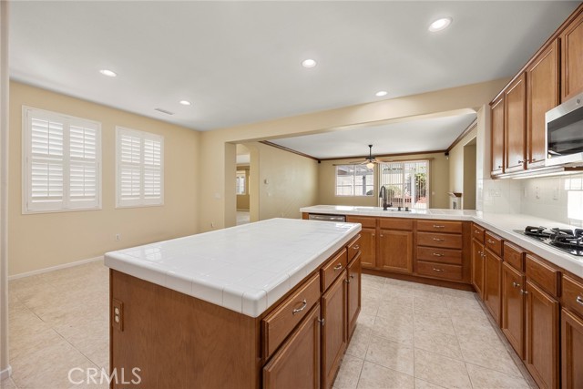 Eastvale, California, 92880, United States, 4 Bedrooms Bedrooms, ,2 BathroomsBathrooms,Residential,For Sale,1987341