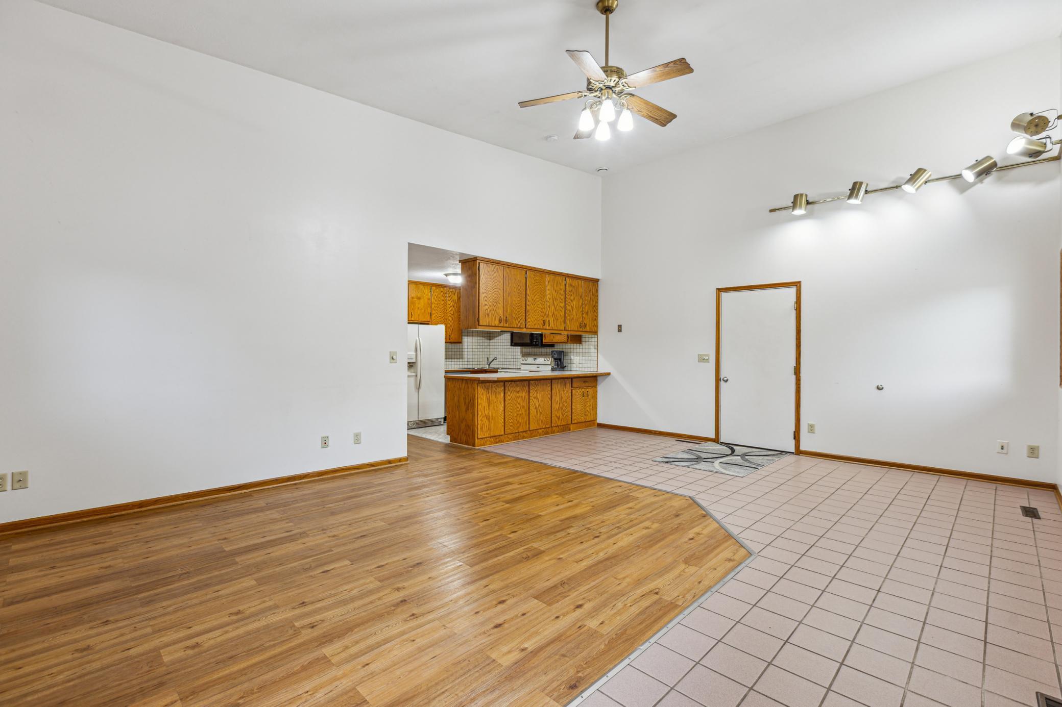 Orrock Twp, Minnesota, 55309, United States, 2 Bedrooms Bedrooms, ,1 BathroomBathrooms,Residential,For Sale,1994432