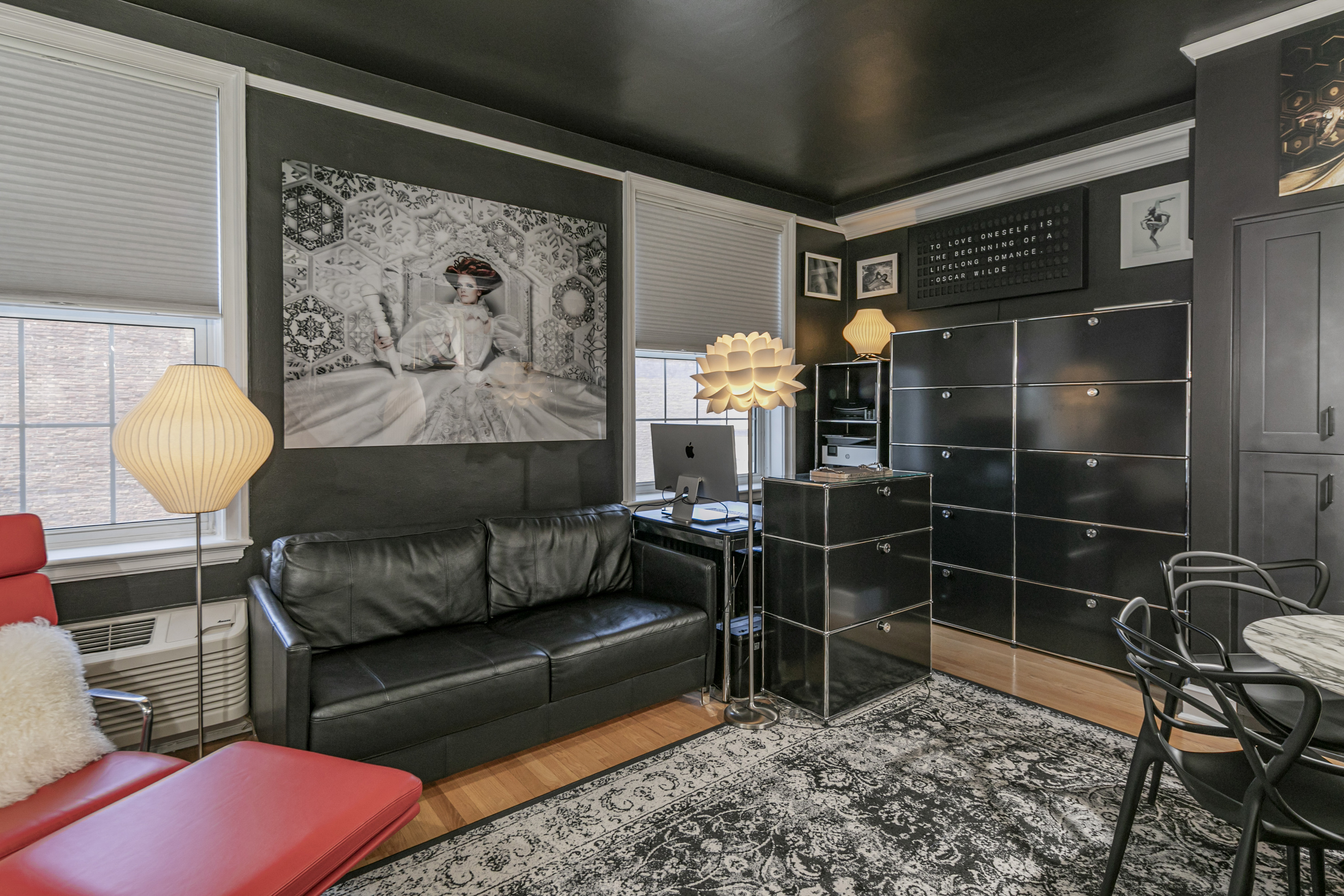  Luxury Living Distilled to Its Most Efficient Form - 物件實景