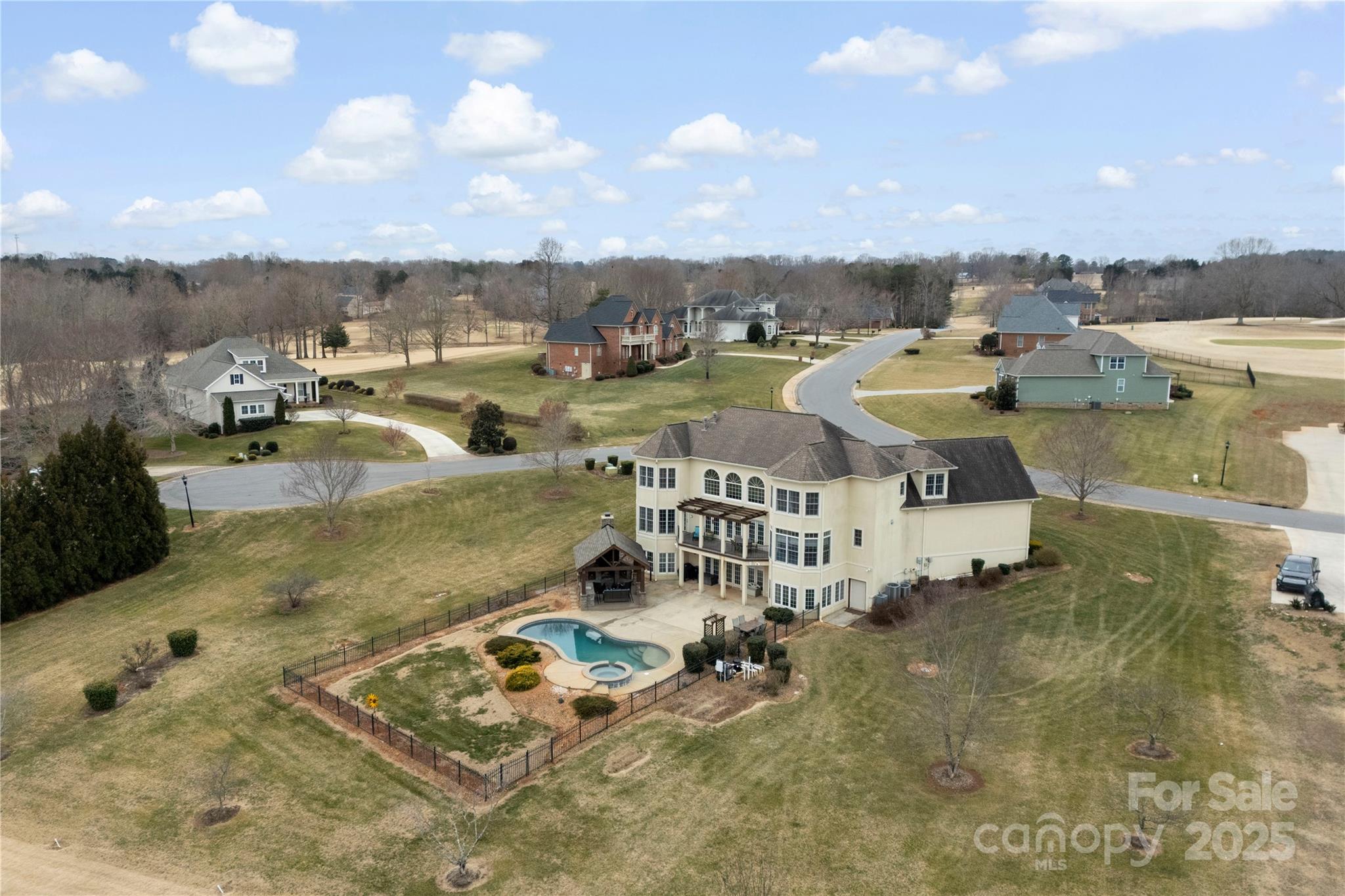 Shelby, North Carolina, 28150, United States, 5 Bedrooms Bedrooms, ,5 BathroomsBathrooms,Residential,For Sale,1710055
