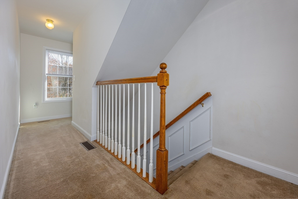 Billerica, Massachusetts, 01862, United States, 3 Bedrooms Bedrooms, ,3 BathroomsBathrooms,Residential,For Sale,1974390