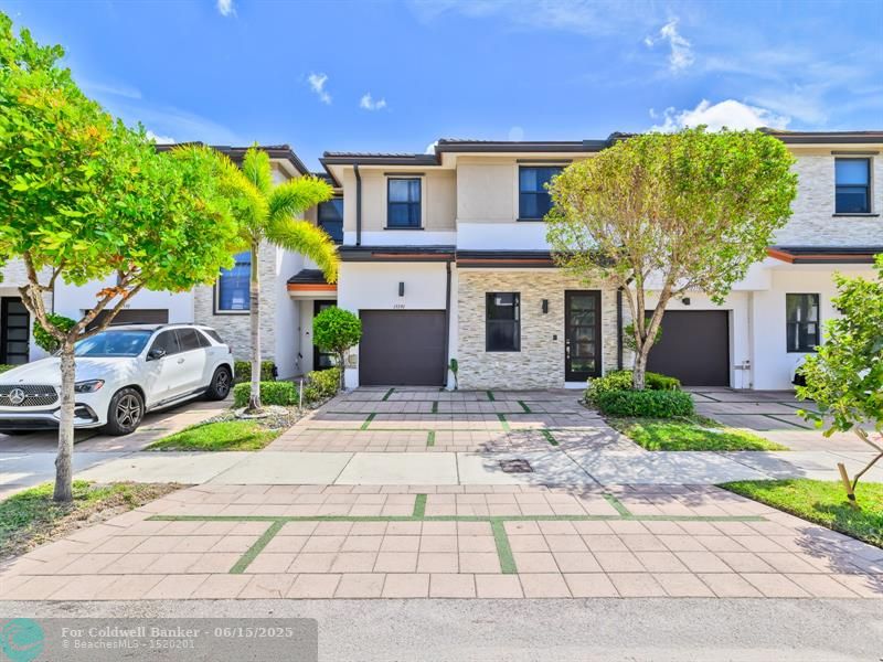 Miami Lakes, Florida, 33018, United States, 3 Bedrooms Bedrooms, ,3 BathroomsBathrooms,Residential,For Sale,1918838