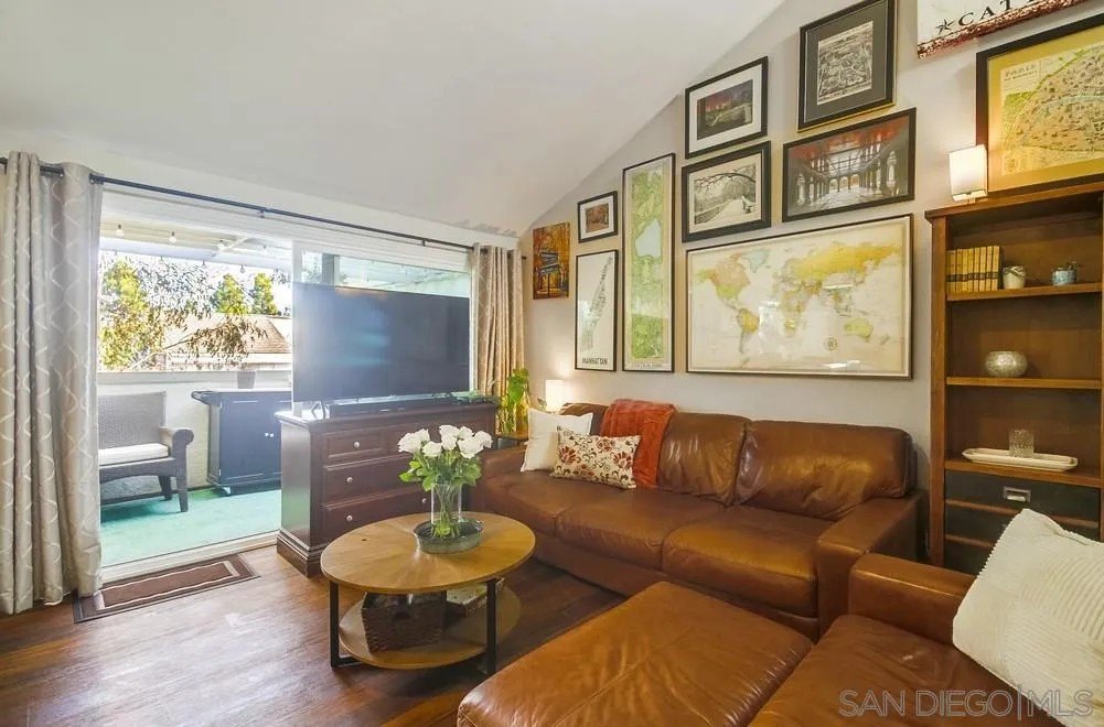 San Diego, California, 92122, United States, 1 Bedroom Bedrooms, ,1 BathroomBathrooms,Residential,For Sale,1991201