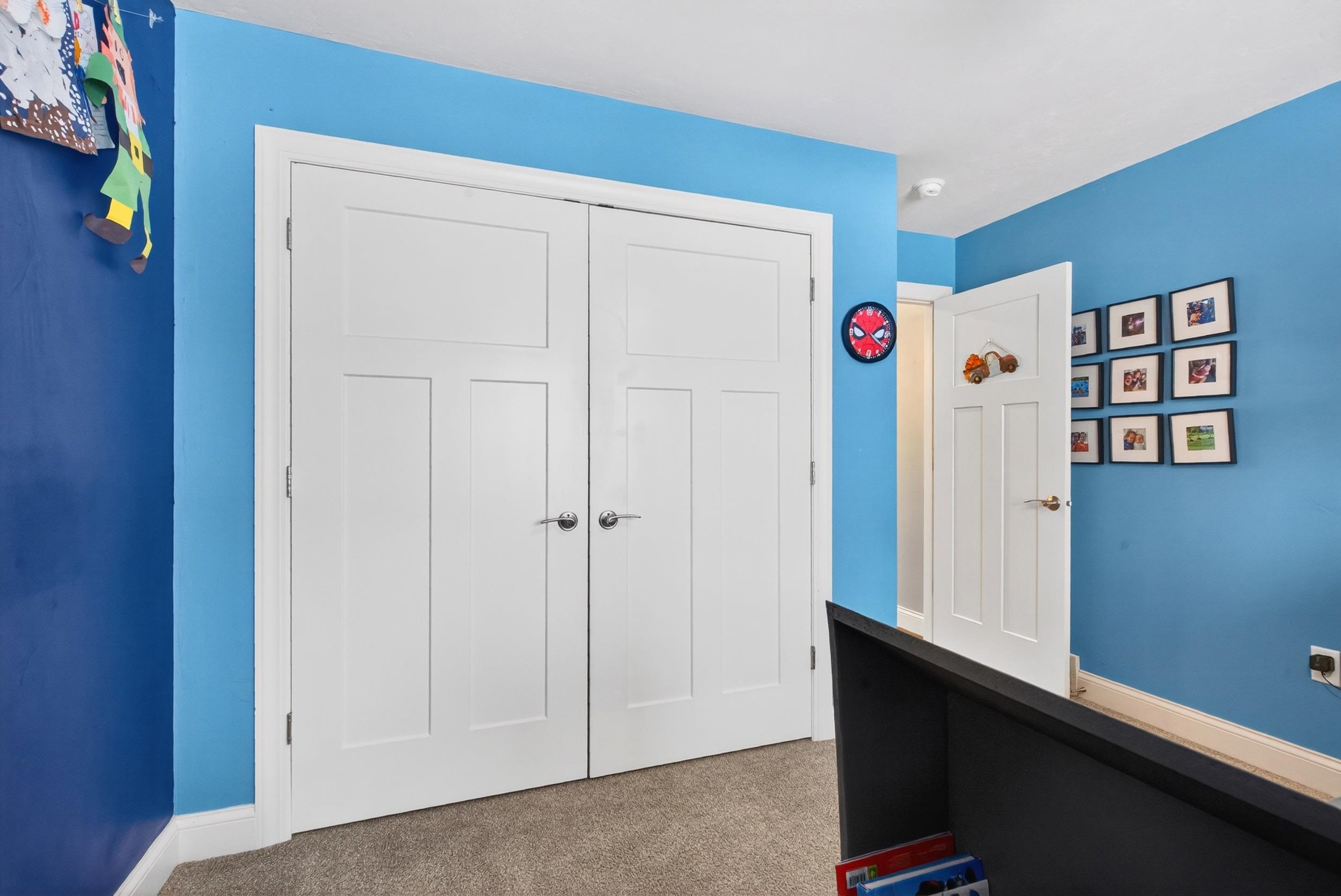 De Pere, Wisconsin, 54115-8472, United States, 4 Bedrooms Bedrooms, ,4 BathroomsBathrooms,Residential,For Sale,2005703