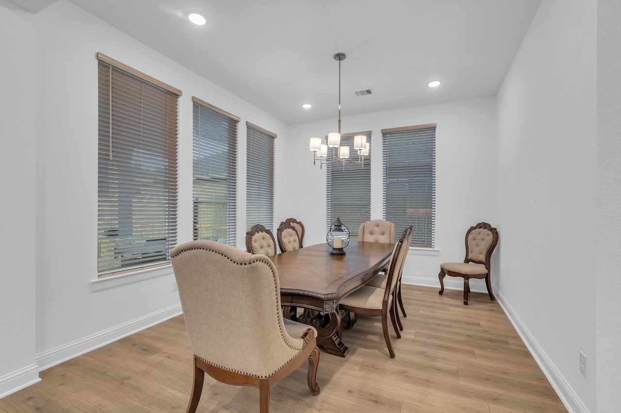 Porter, Texas, 77365, United States, 4 Bedrooms Bedrooms, ,5 BathroomsBathrooms,Residential,For Sale,1992843