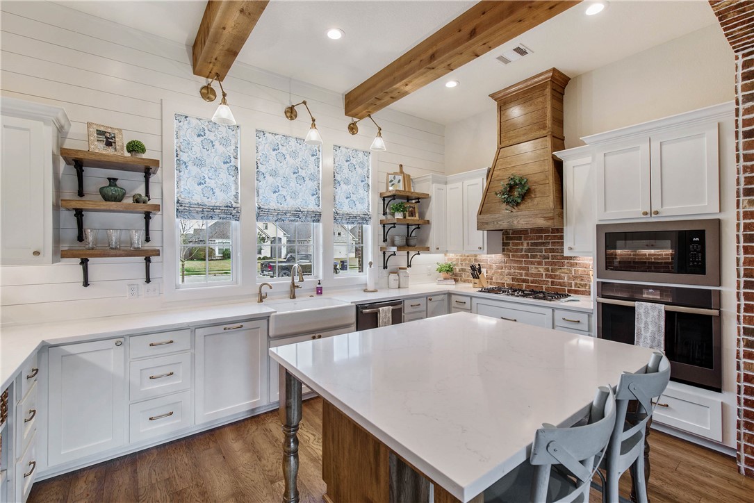 College Station, Texas, 77845, United States, 4 Bedrooms Bedrooms, ,3 BathroomsBathrooms,Residential,For Sale,1937242