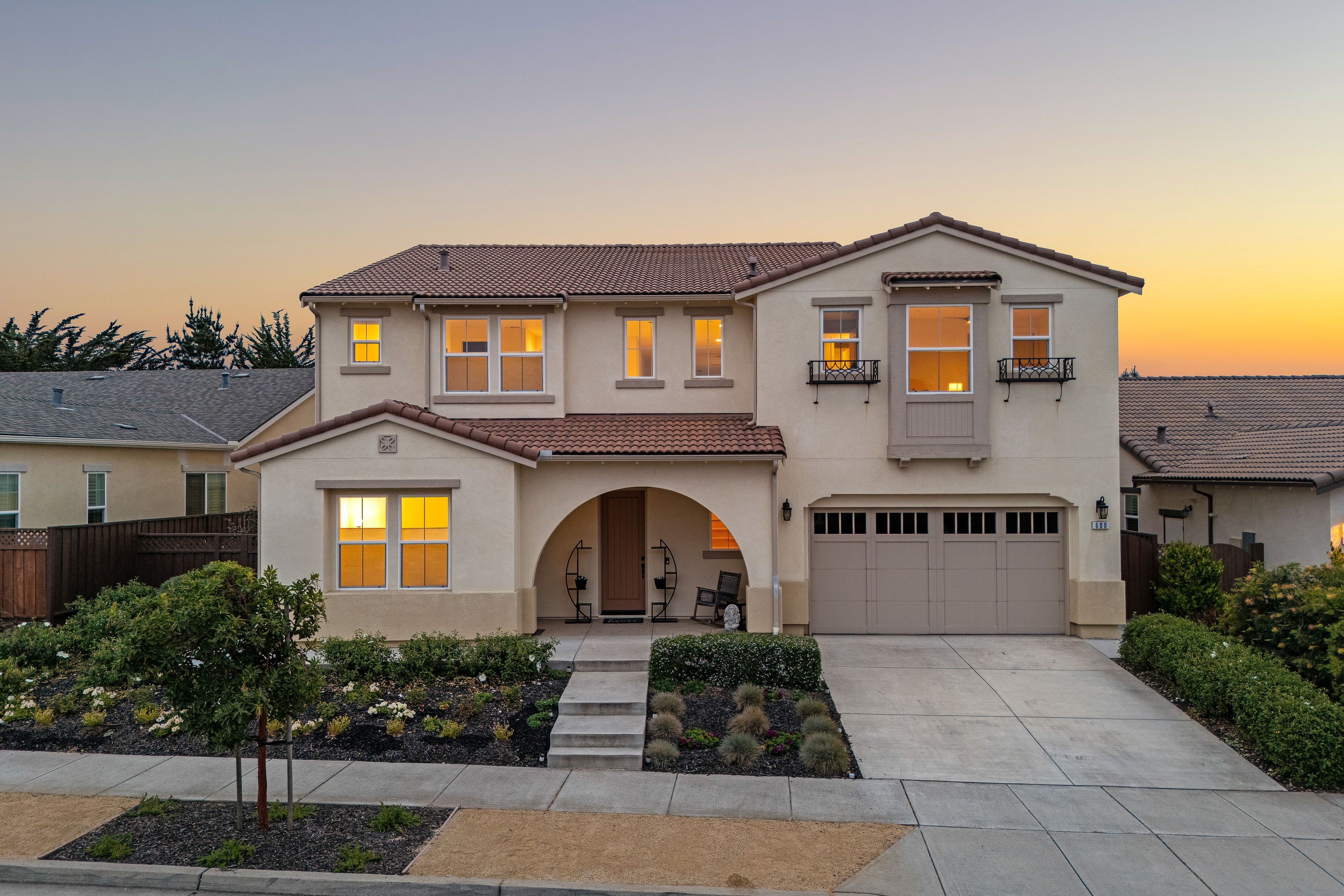  600 Bluffs Drive - 物件實景