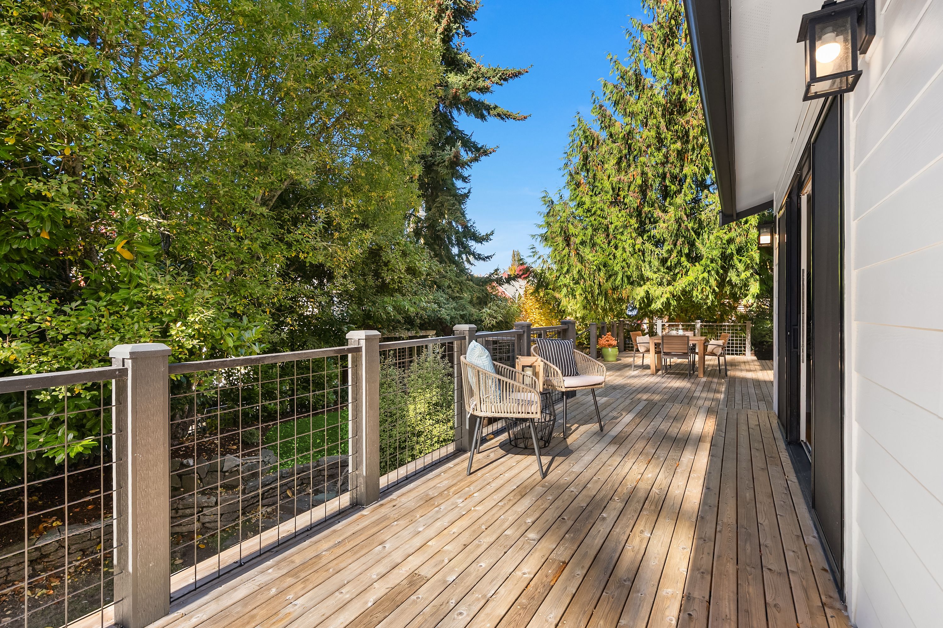  689 Pierce Court Northwest, Bainbridge Island, WA 98110 - 物件實景