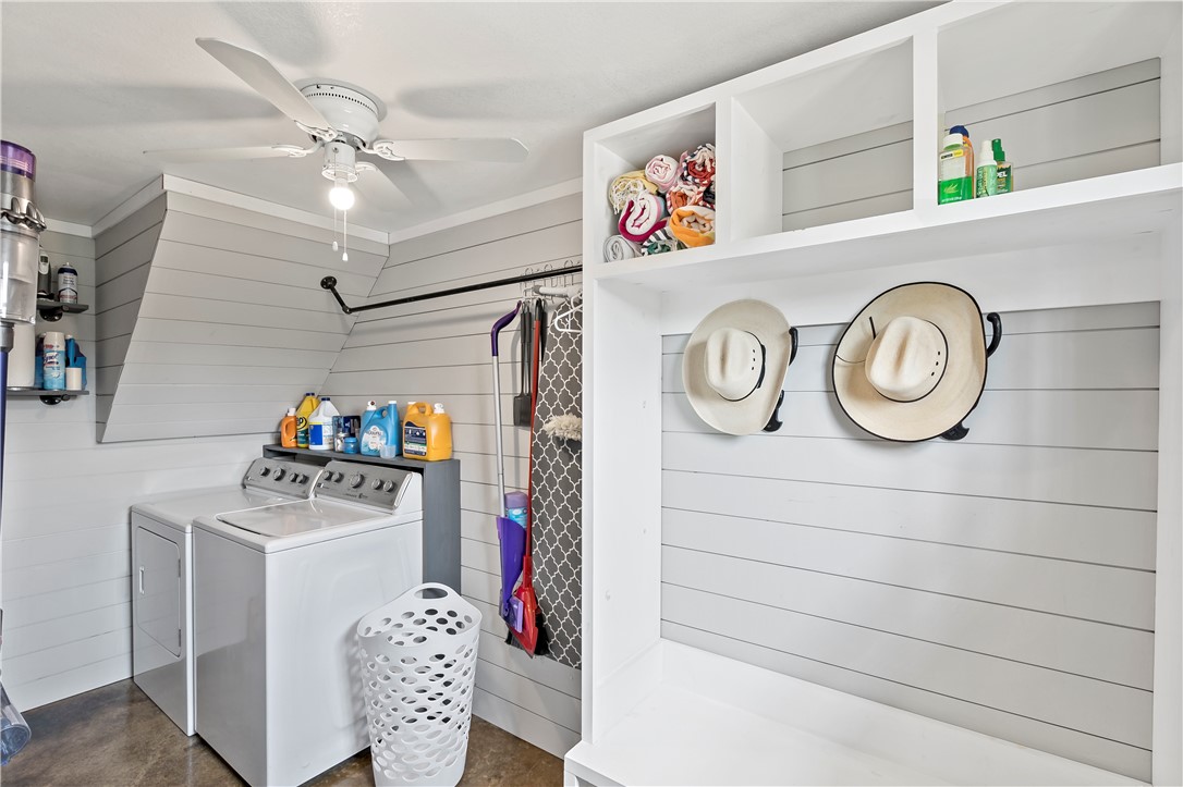 Franklin, Texas, 77856, United States, 2 Bedrooms Bedrooms, ,2 BathroomsBathrooms,Residential,For Sale,1926528