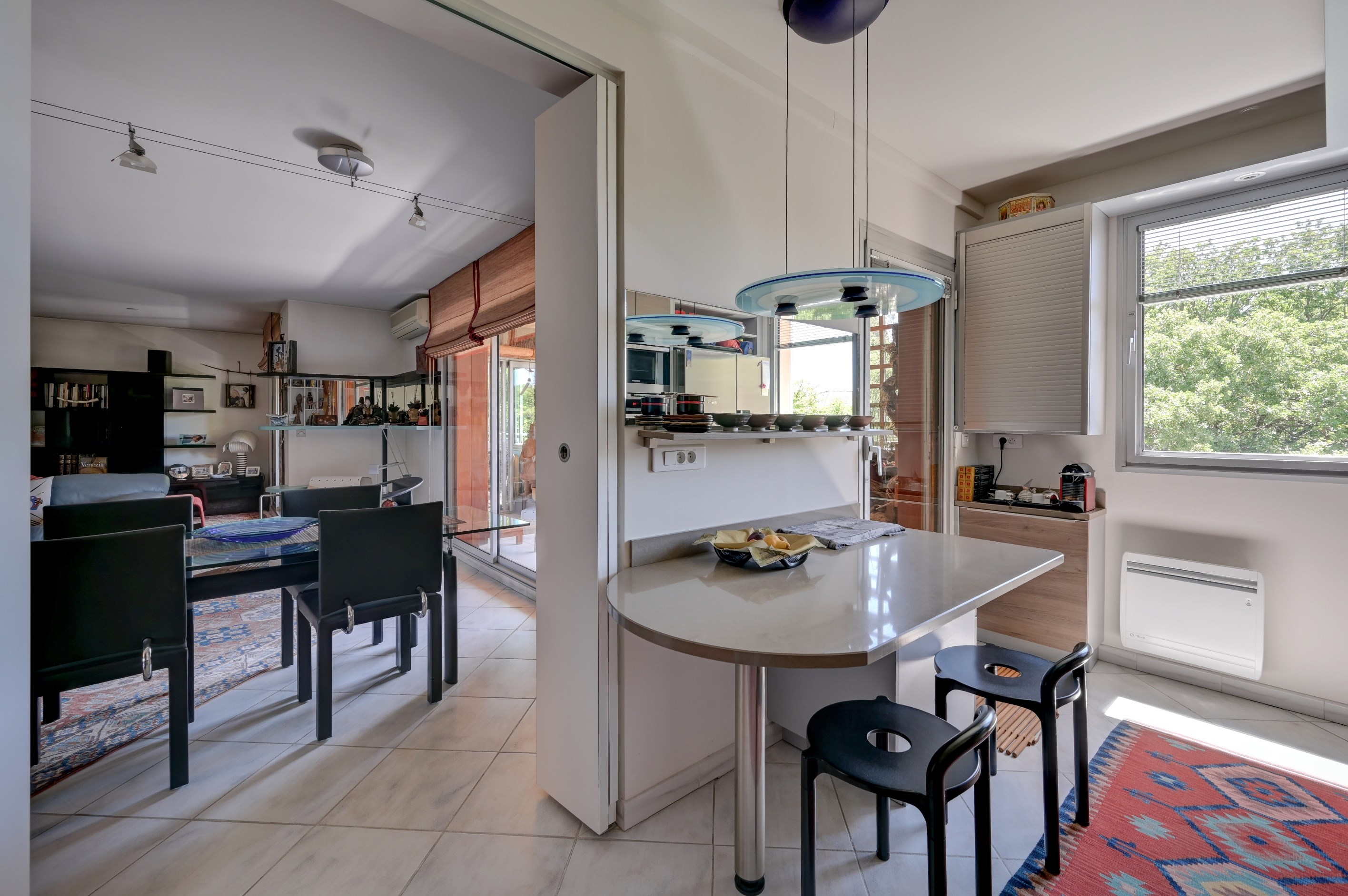  Spacious Apartment with Terrace and Open View – Parc de la Torse - 物件實景