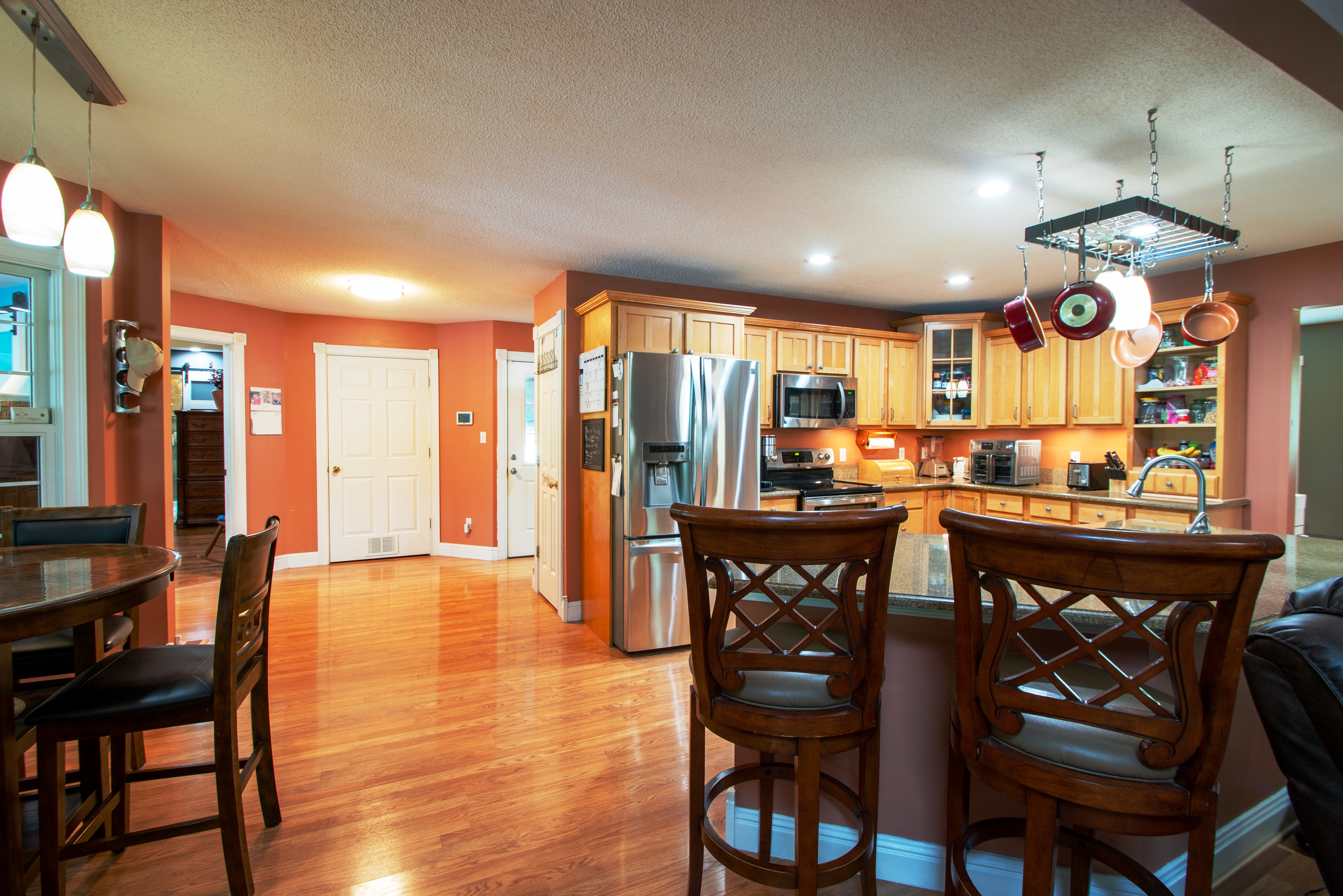 Paducah, Kentucky, 42003, United States, 4 Bedrooms Bedrooms, ,2 BathroomsBathrooms,Residential,For Sale,1974262