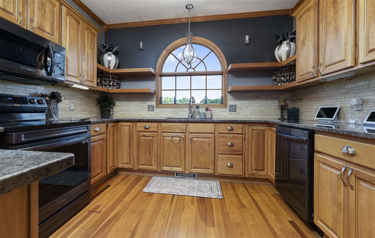 Centerville, Indiana, 47330, United States, 4 Bedrooms Bedrooms, ,4 BathroomsBathrooms,Residential,For Sale,1874331
