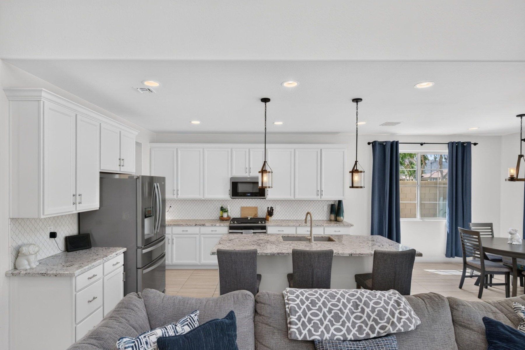  20668 W Park Meadows Drive, Buckeye, AZ 85396 - 物件實景