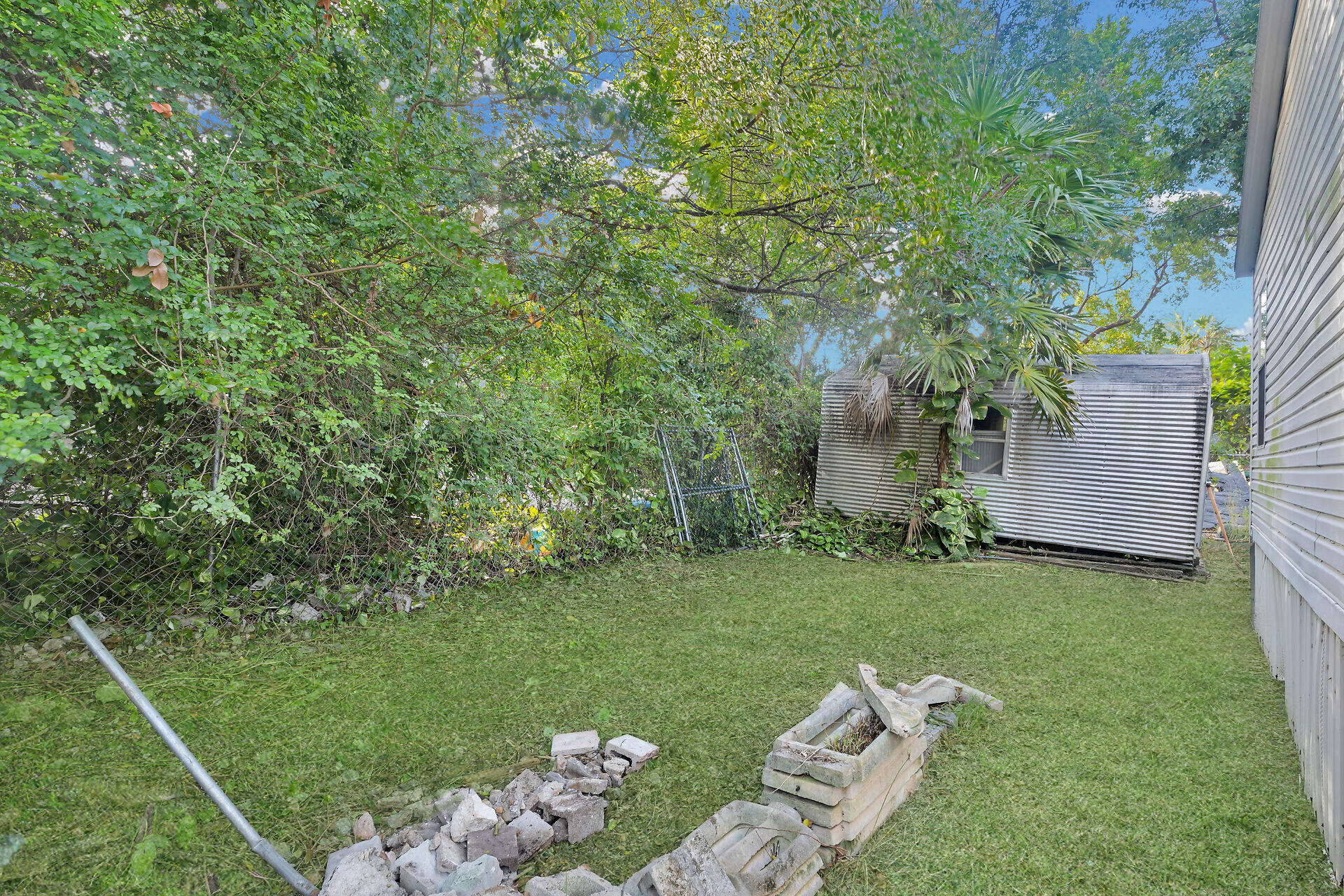 Tavernier, Florida, 33037, United States, 3 Bedrooms Bedrooms, ,2 BathroomsBathrooms,Residential,For Sale,2001643