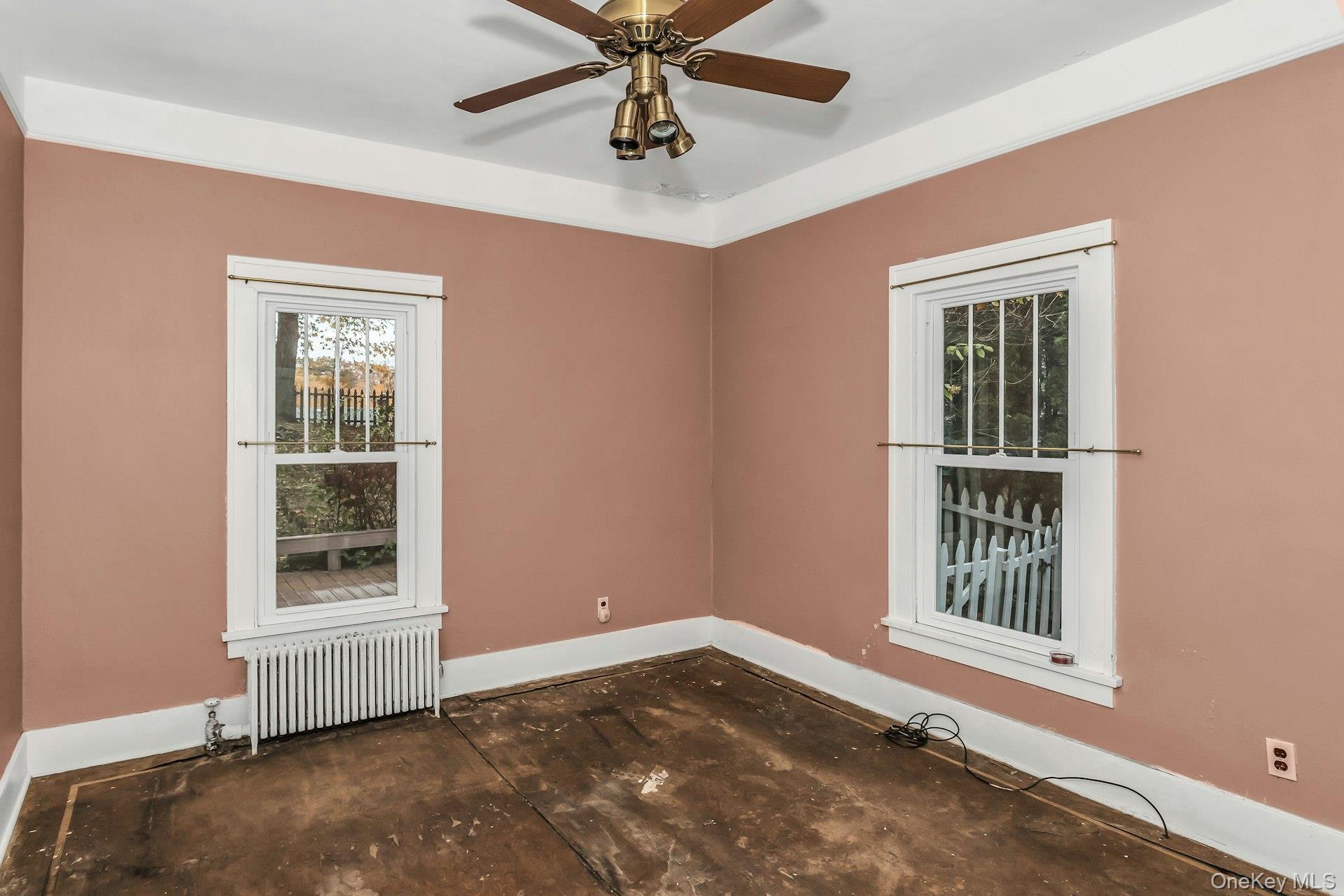 Northport, New York, 11768, United States, 2 Bedrooms Bedrooms, ,1 BathroomBathrooms,Residential,For Sale,1987614