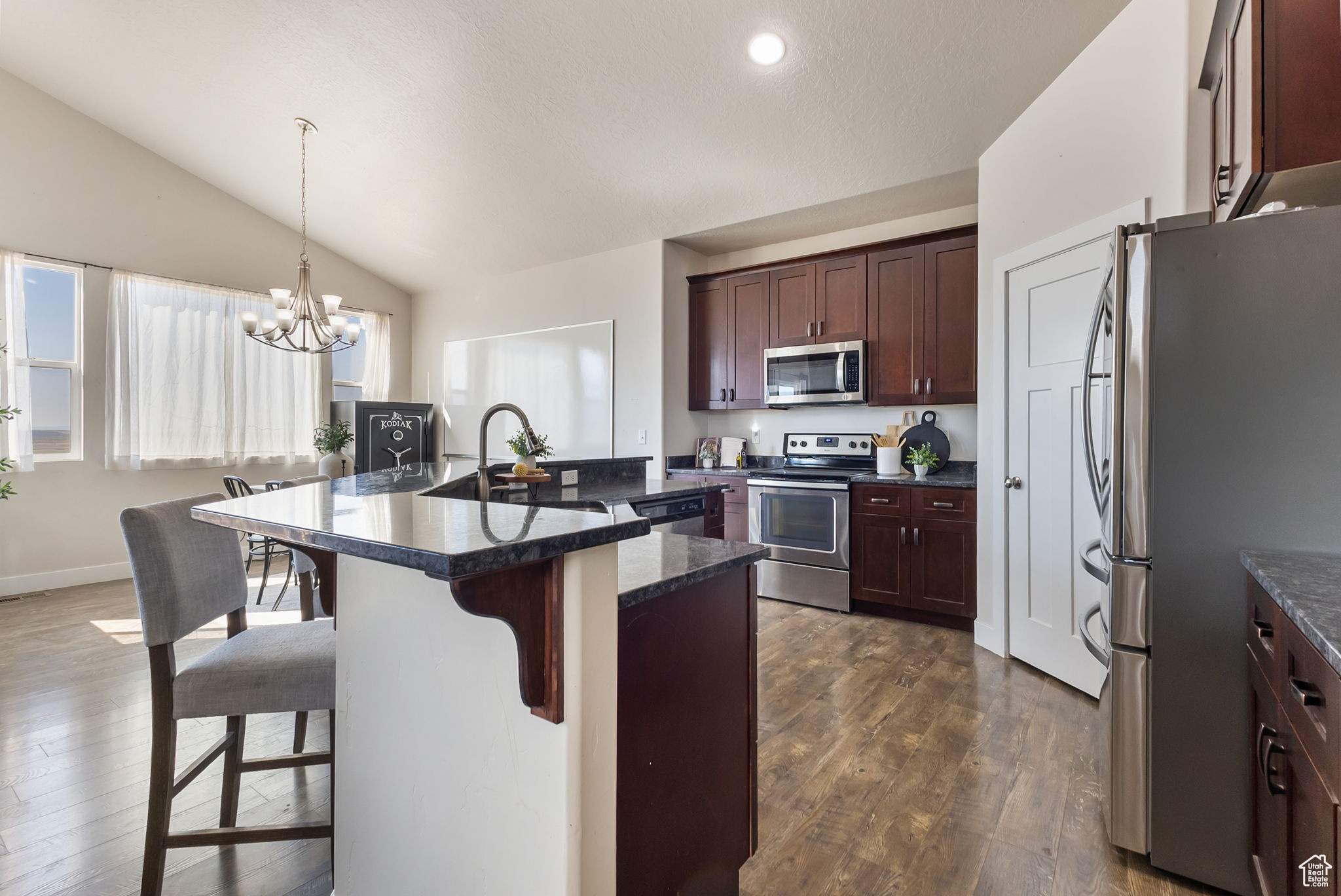 Stockton, Utah, 84071, United States, 3 Bedrooms Bedrooms, ,3 BathroomsBathrooms,Residential,For Sale,1927433