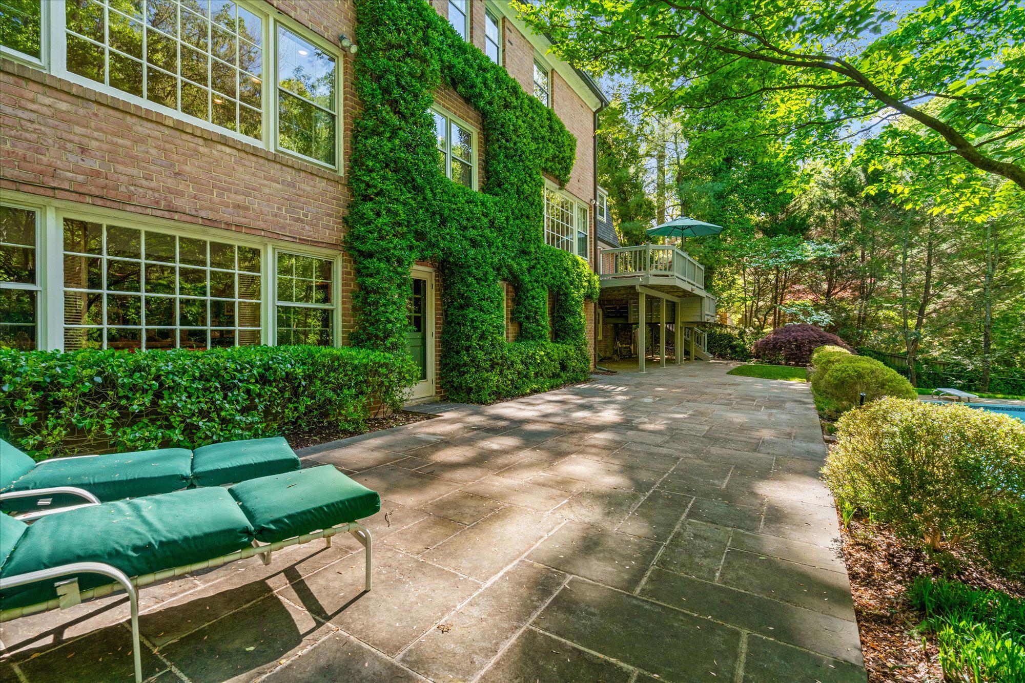  7030 Longwood Drive, Bethesda, MD 20817 - 物件實景