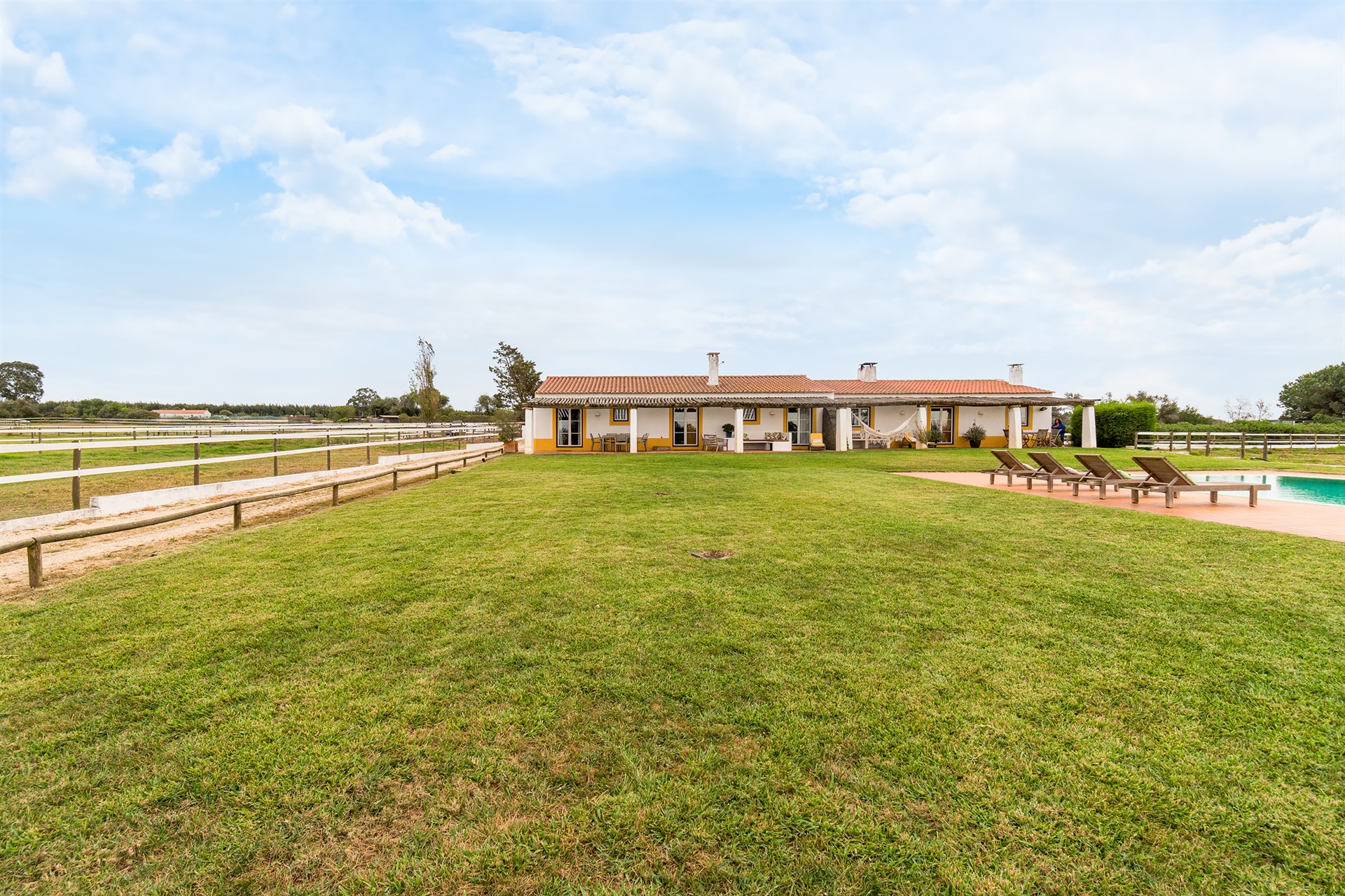  Farm, 6 bedrooms, for Sale - 物件實景