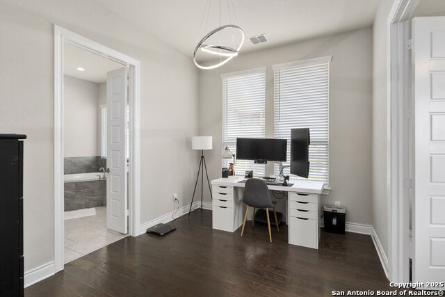 San Antonio, Texas, 78261, United States, 5 Bedrooms Bedrooms, ,5 BathroomsBathrooms,Residential,For Sale,1827097