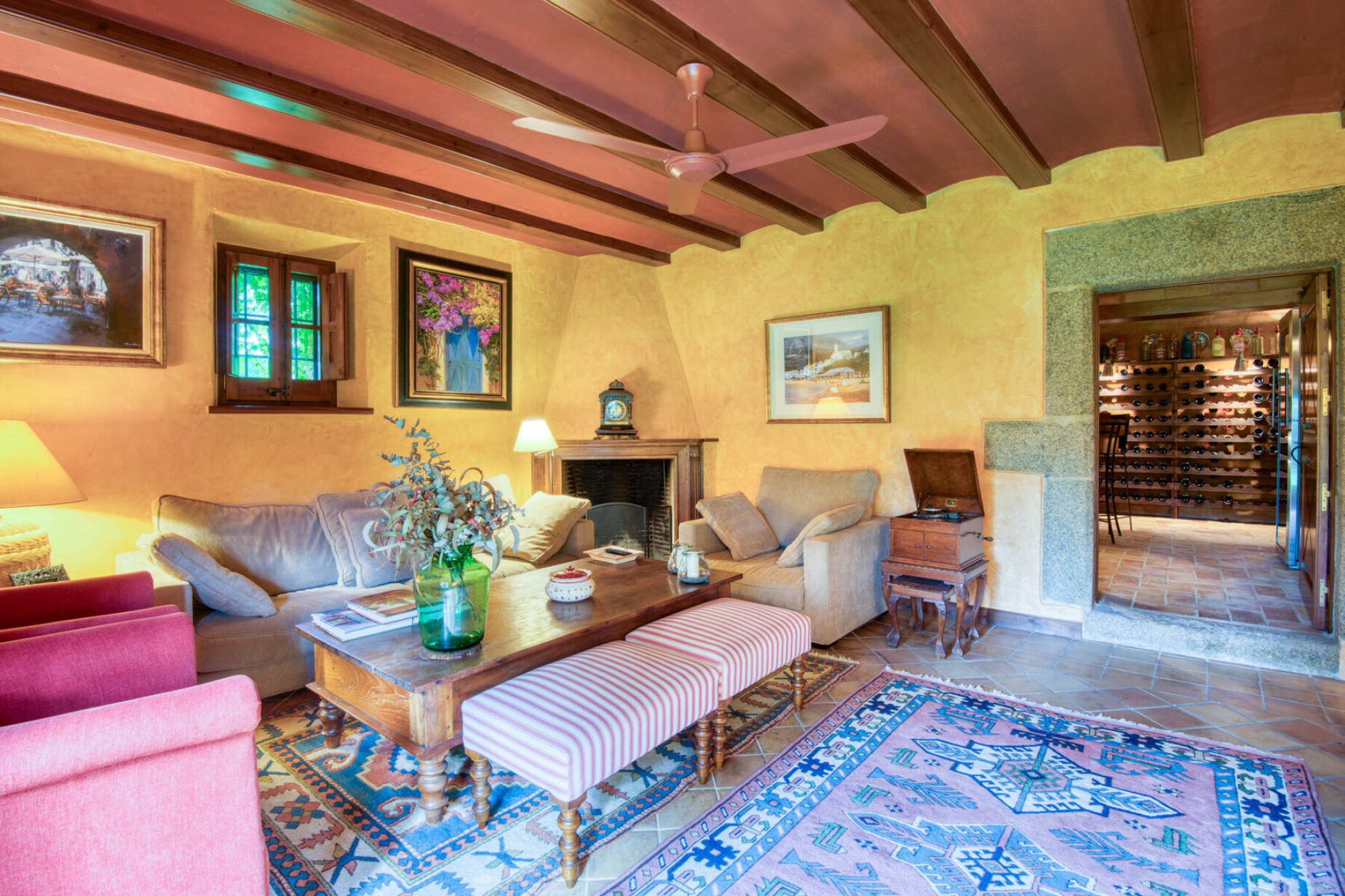  16th century farmhouse restored with charm and modernity in Santa Cristina d
