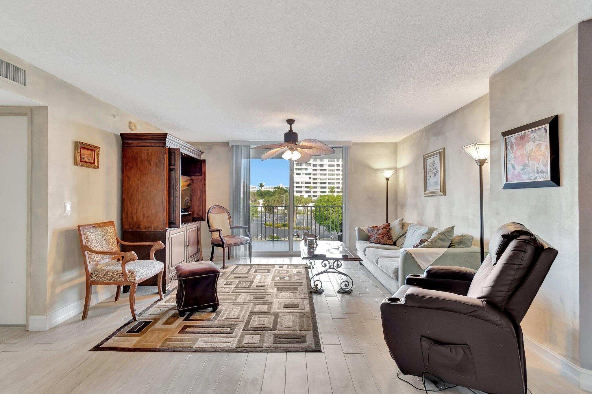 Highland Beach, Florida, 33487, United States, 2 Bedrooms Bedrooms, ,2 BathroomsBathrooms,Residential,For Sale,1921723