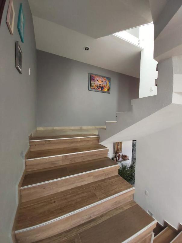 CERRADA DE NI?OS HEROES, Metepec, Estado de México, 52147, Mexico, 4 Bedrooms Bedrooms, ,4 BathroomsBathrooms,Residential,For Sale,CERRADA DE NI?OS HEROES,1441493