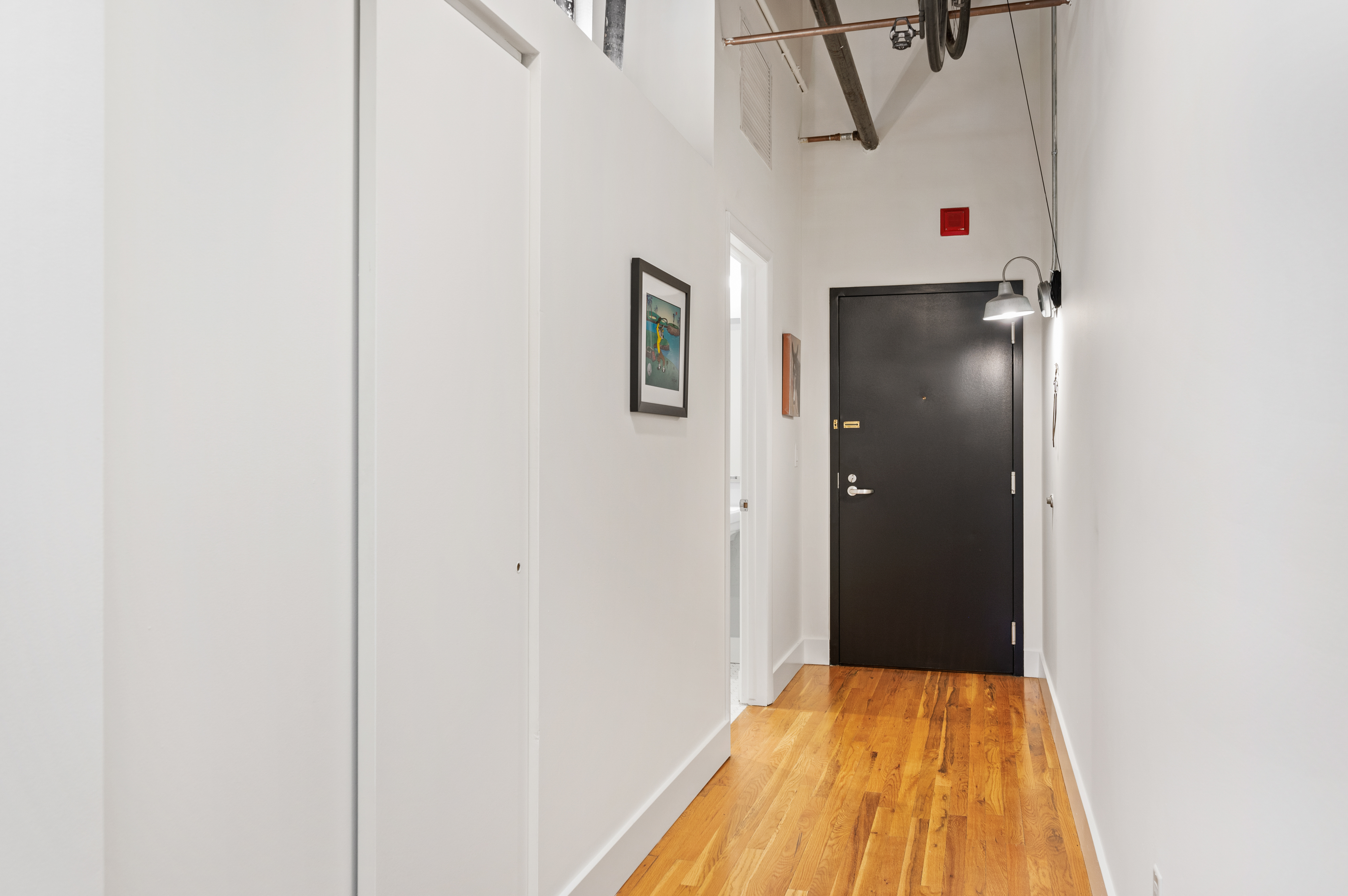  Unit 518 Occupies the Top Floor of the Ice House Lofts - 物件實景