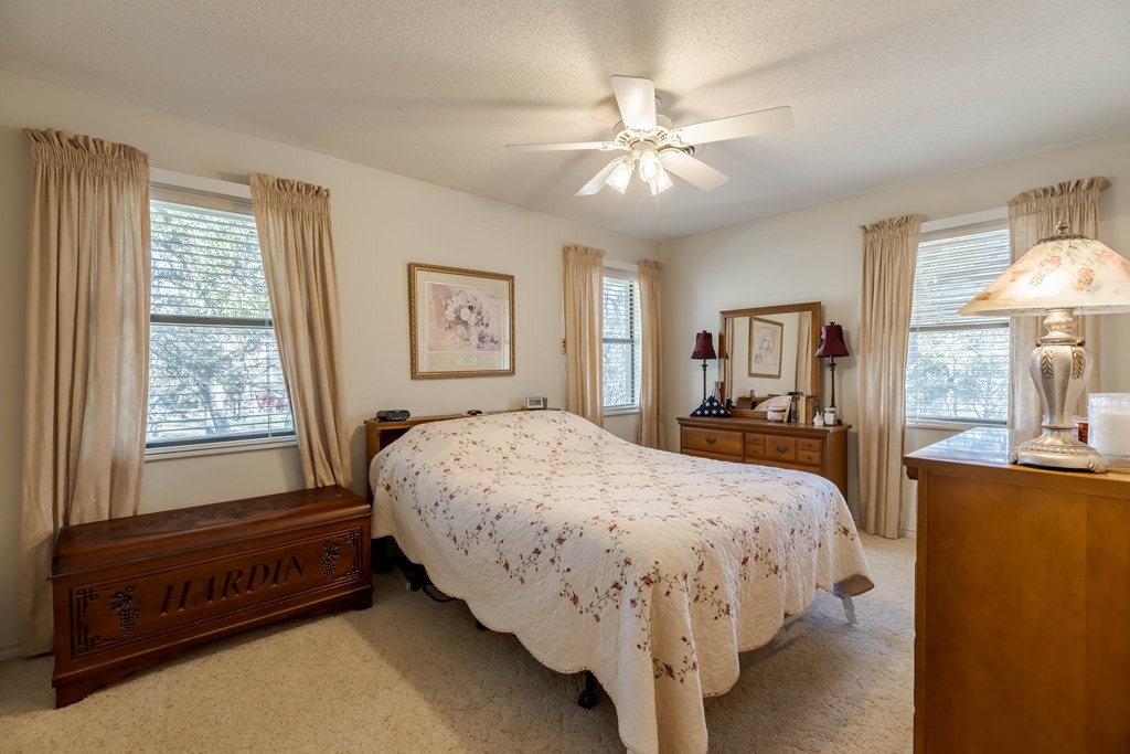 Fredericksburg, Texas, 78624, United States, 3 Bedrooms Bedrooms, ,2 BathroomsBathrooms,Residential,For Sale,1921843