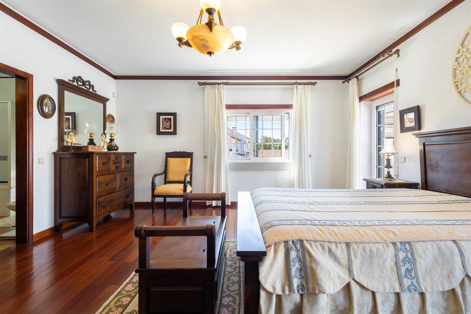  House, 5 bedrooms, for Sale - 物件實景